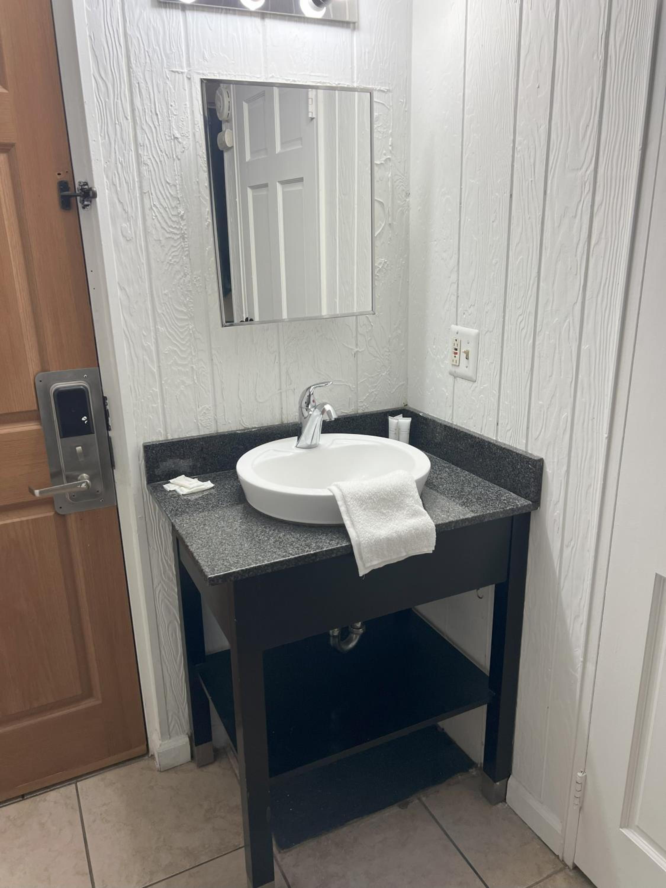 AIRE Hotel North Beach Jersey Shore