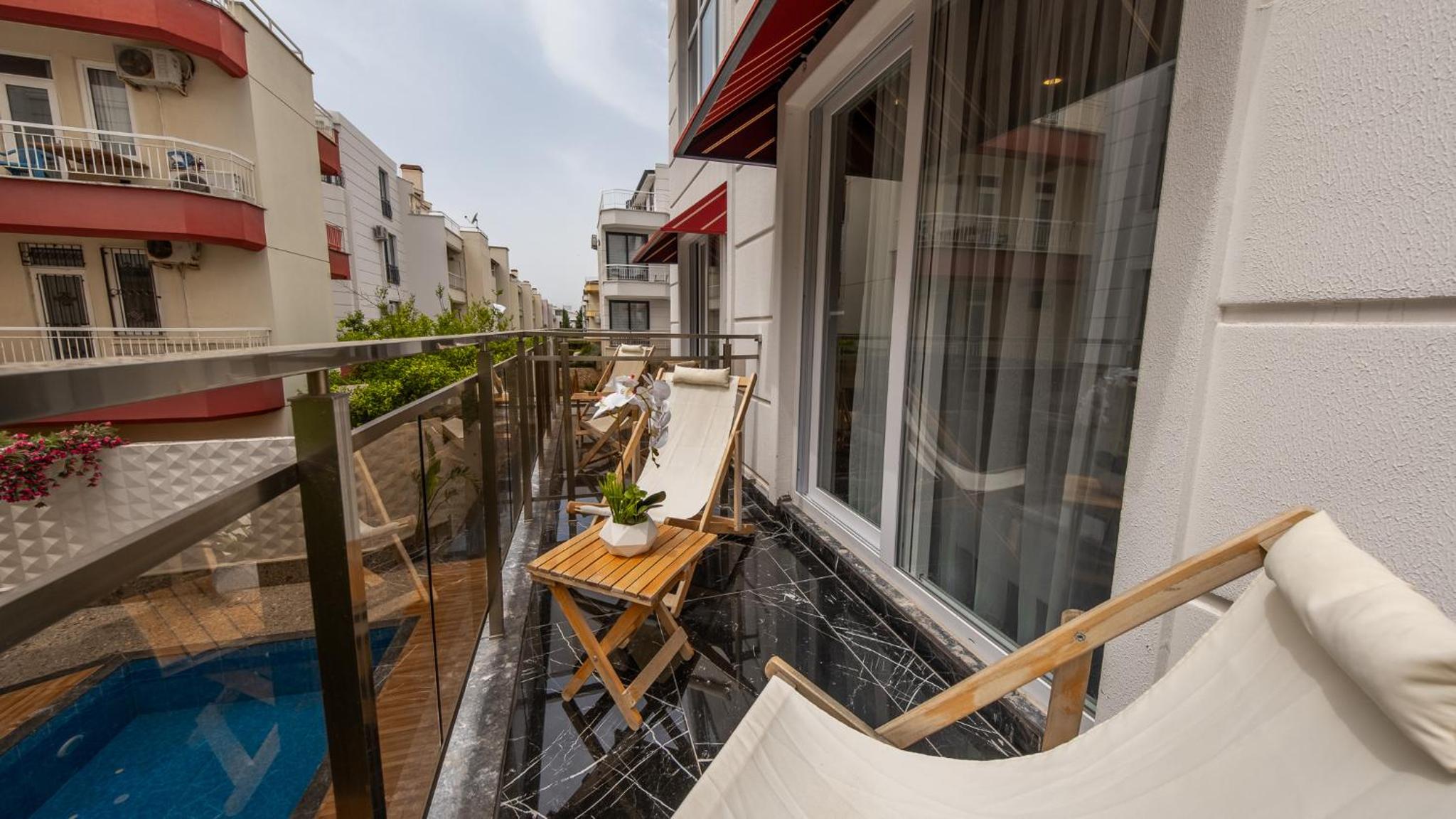 Mrt Suites Lara - Image 115