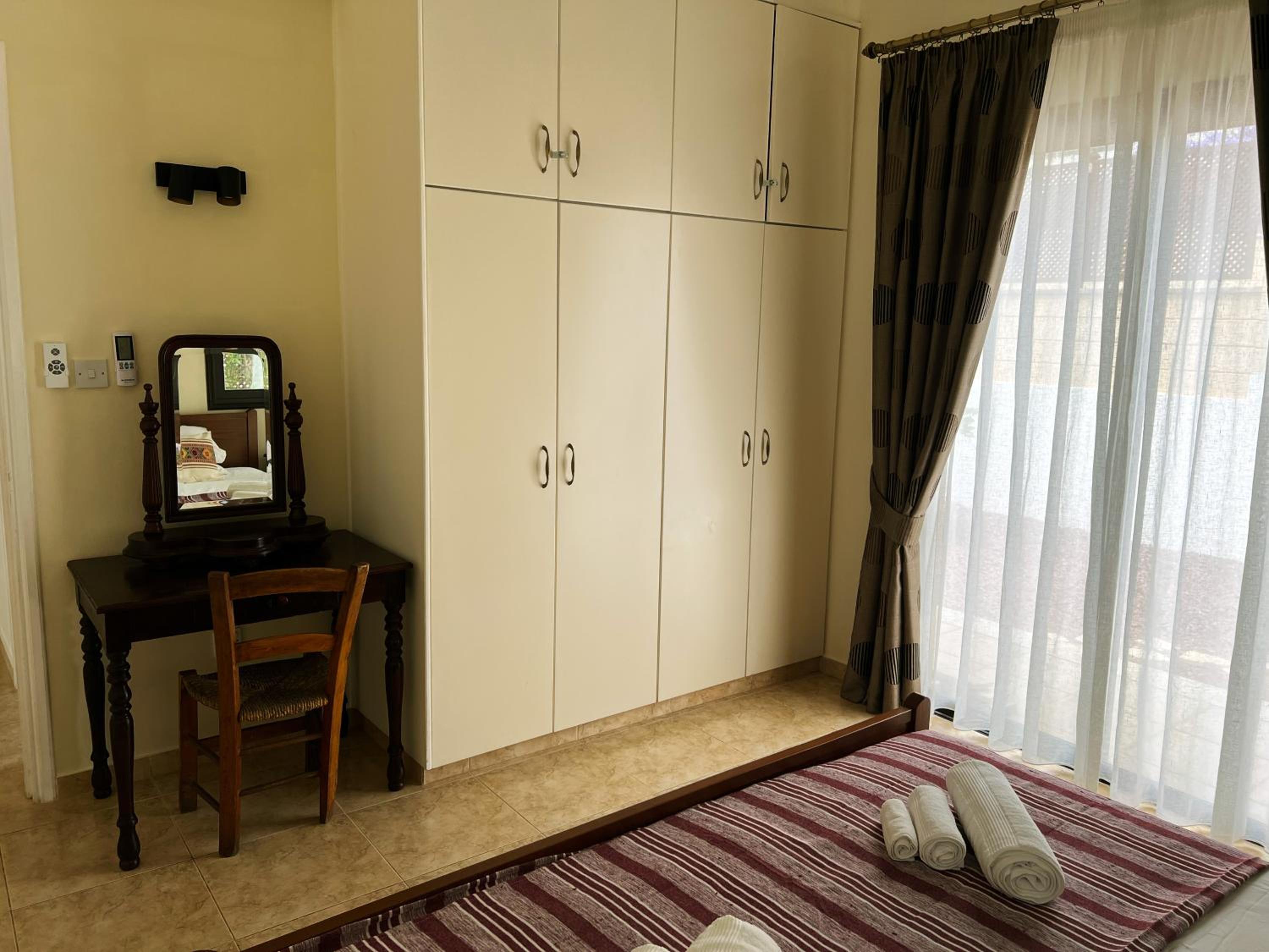 Villa Pleiades - sea views, private pool & hot tub