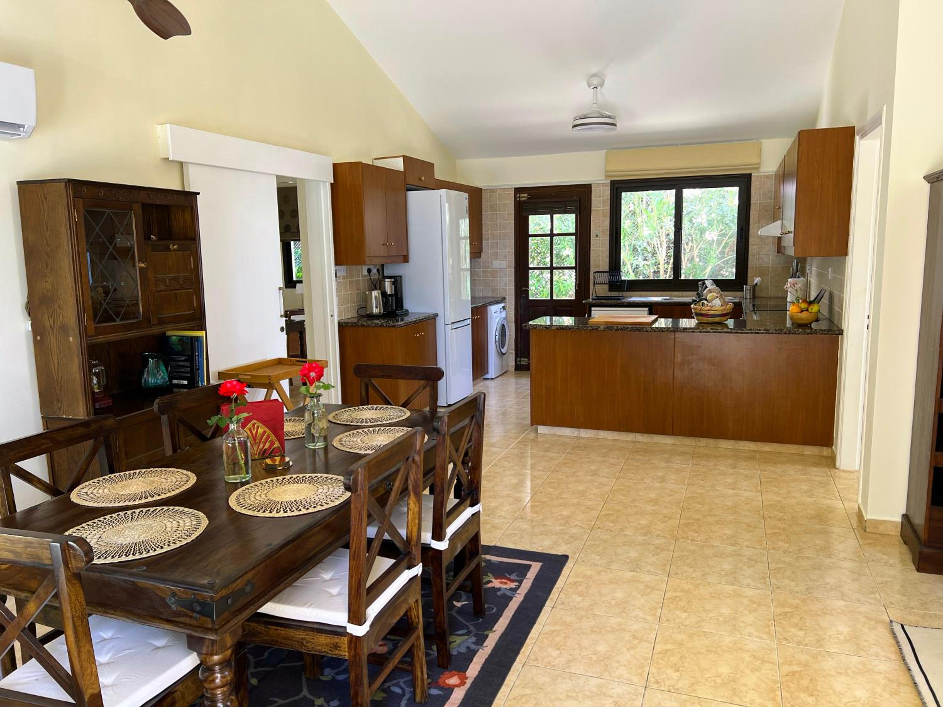 Villa Pleiades - sea views, private pool & hot tub