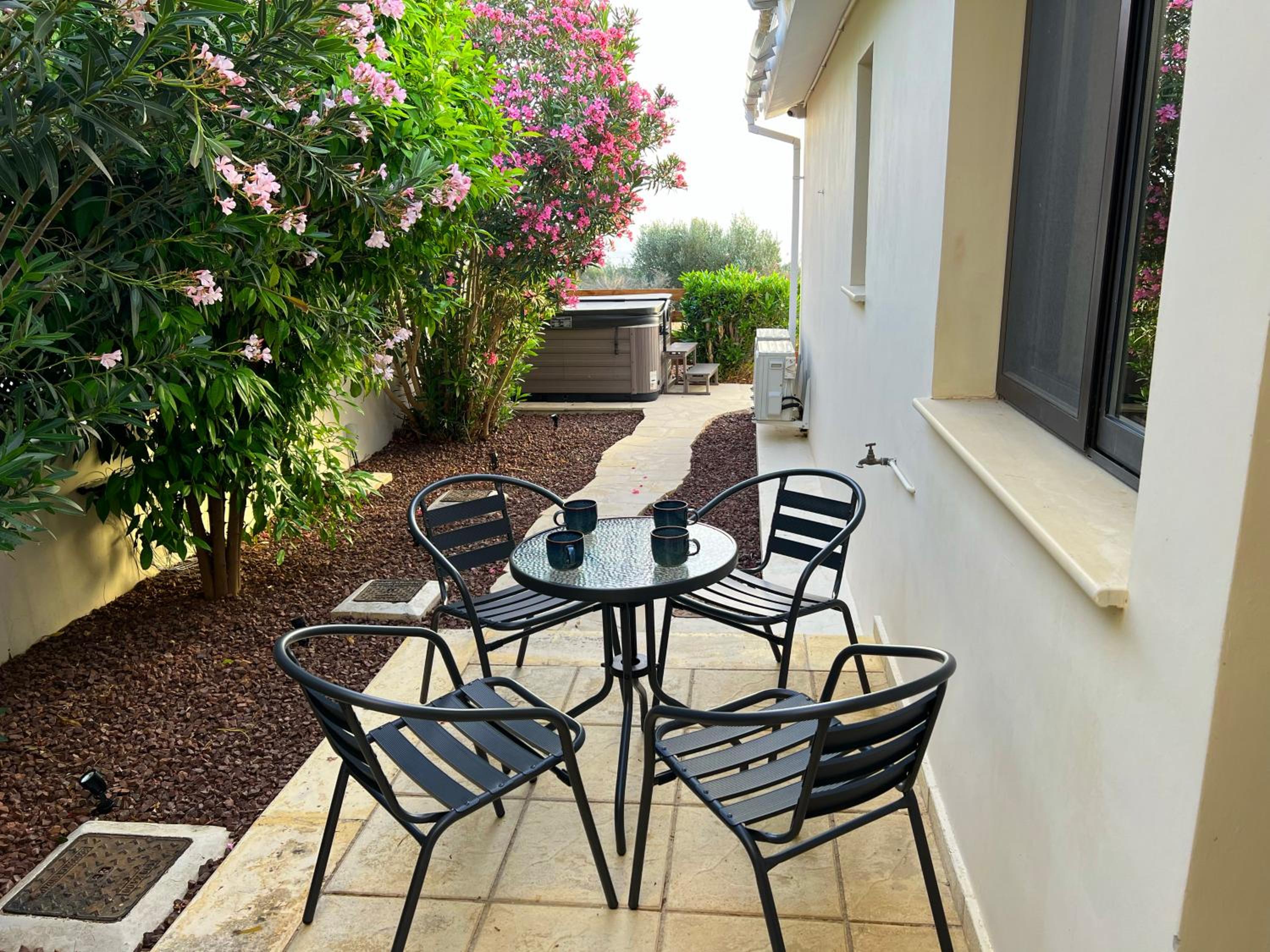 Villa Pleiades - sea views, private pool & hot tub