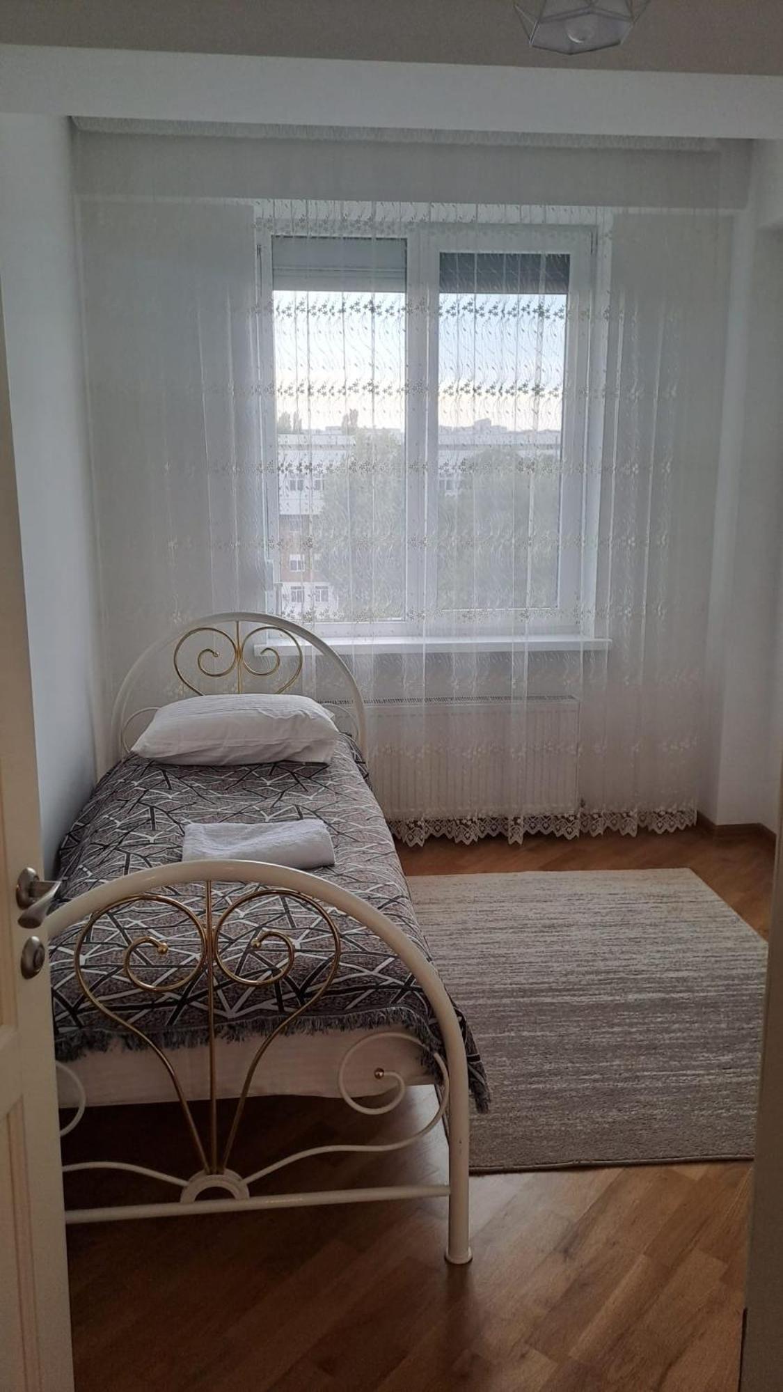 AIRPORT HOTEL&APARTMENT&parking