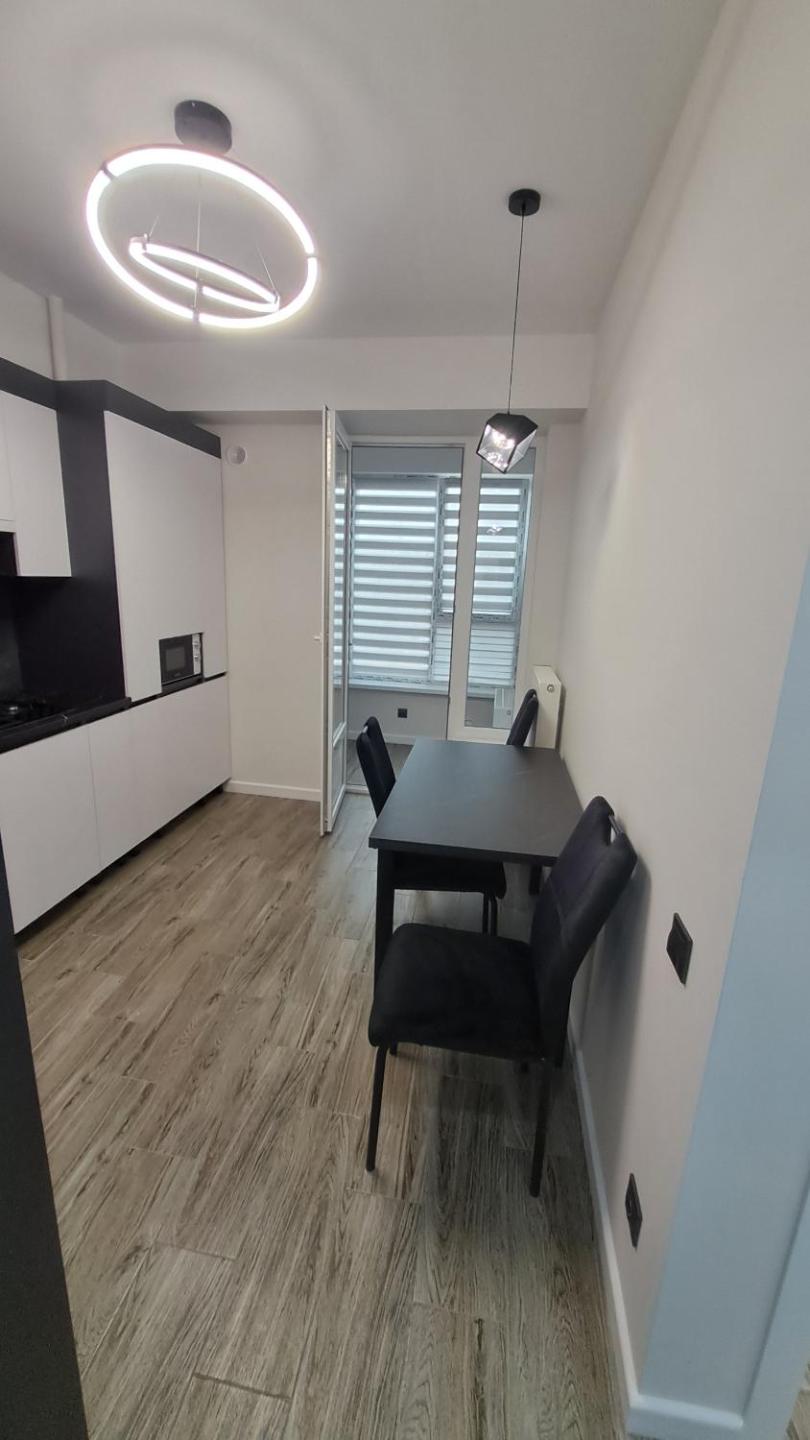AIRPORT HOTEL&APARTMENT&parking