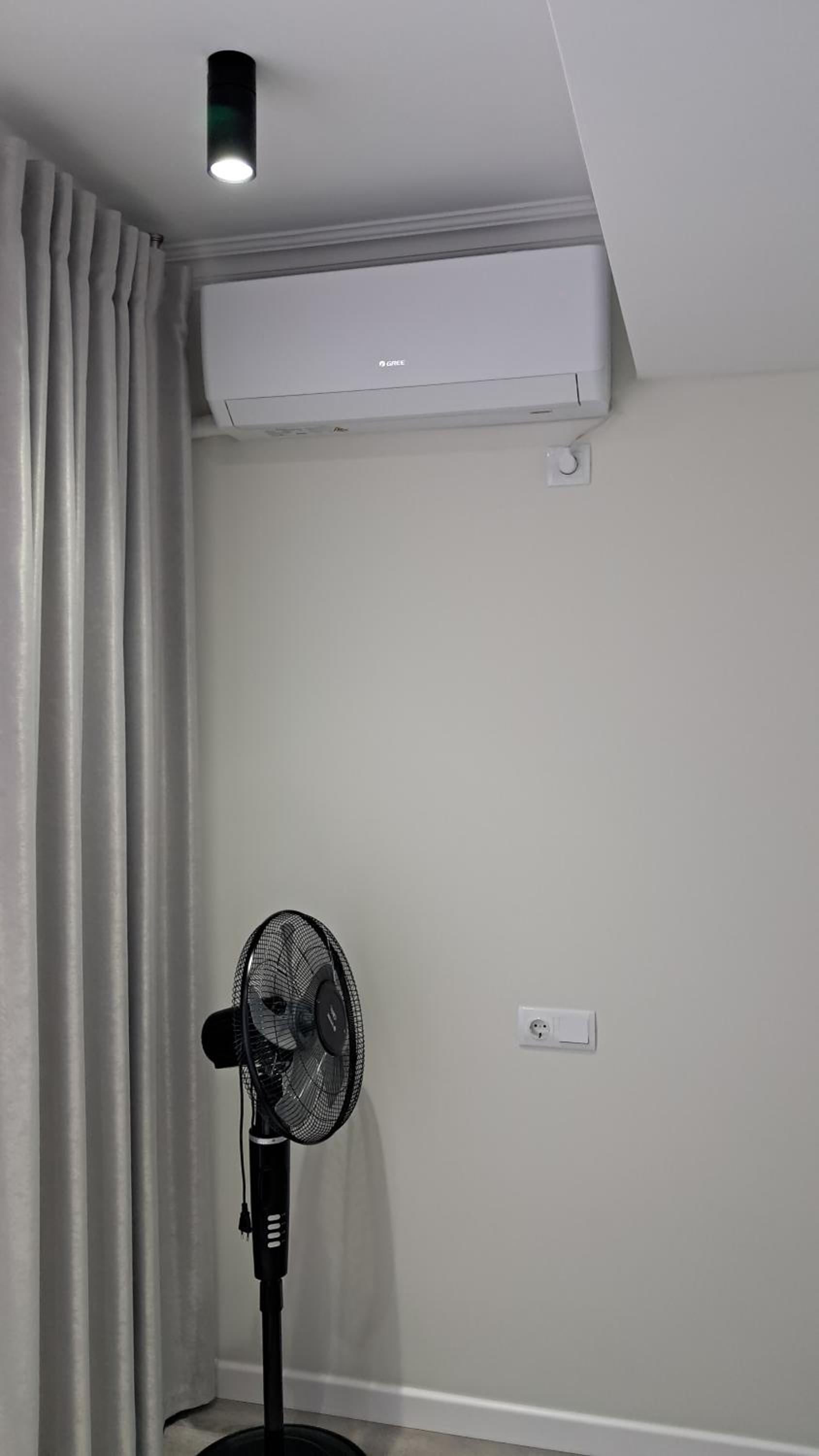 AIRPORT HOTEL&APARTMENT&parking
