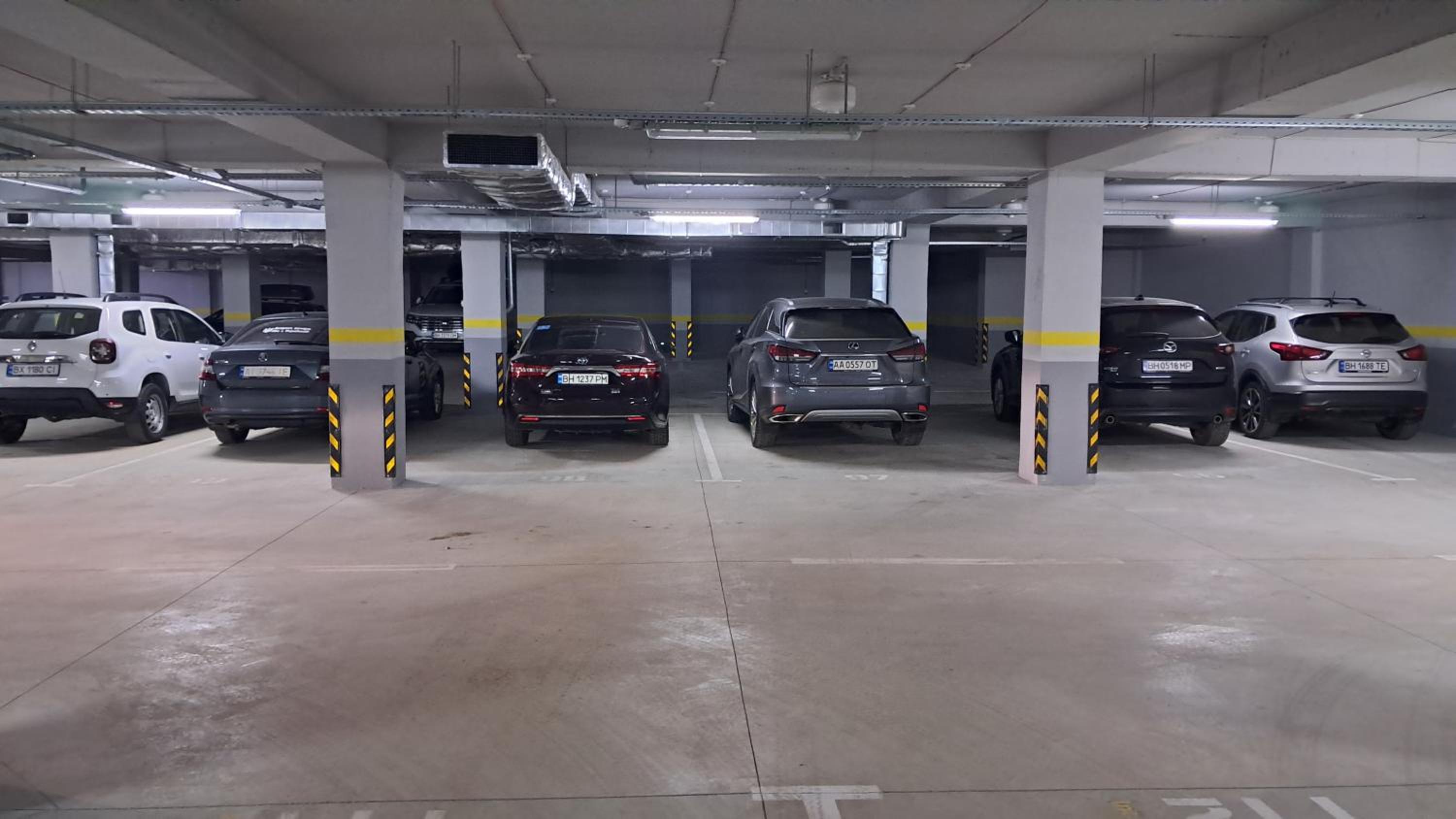 AIRPORT HOTEL&APARTMENT&parking