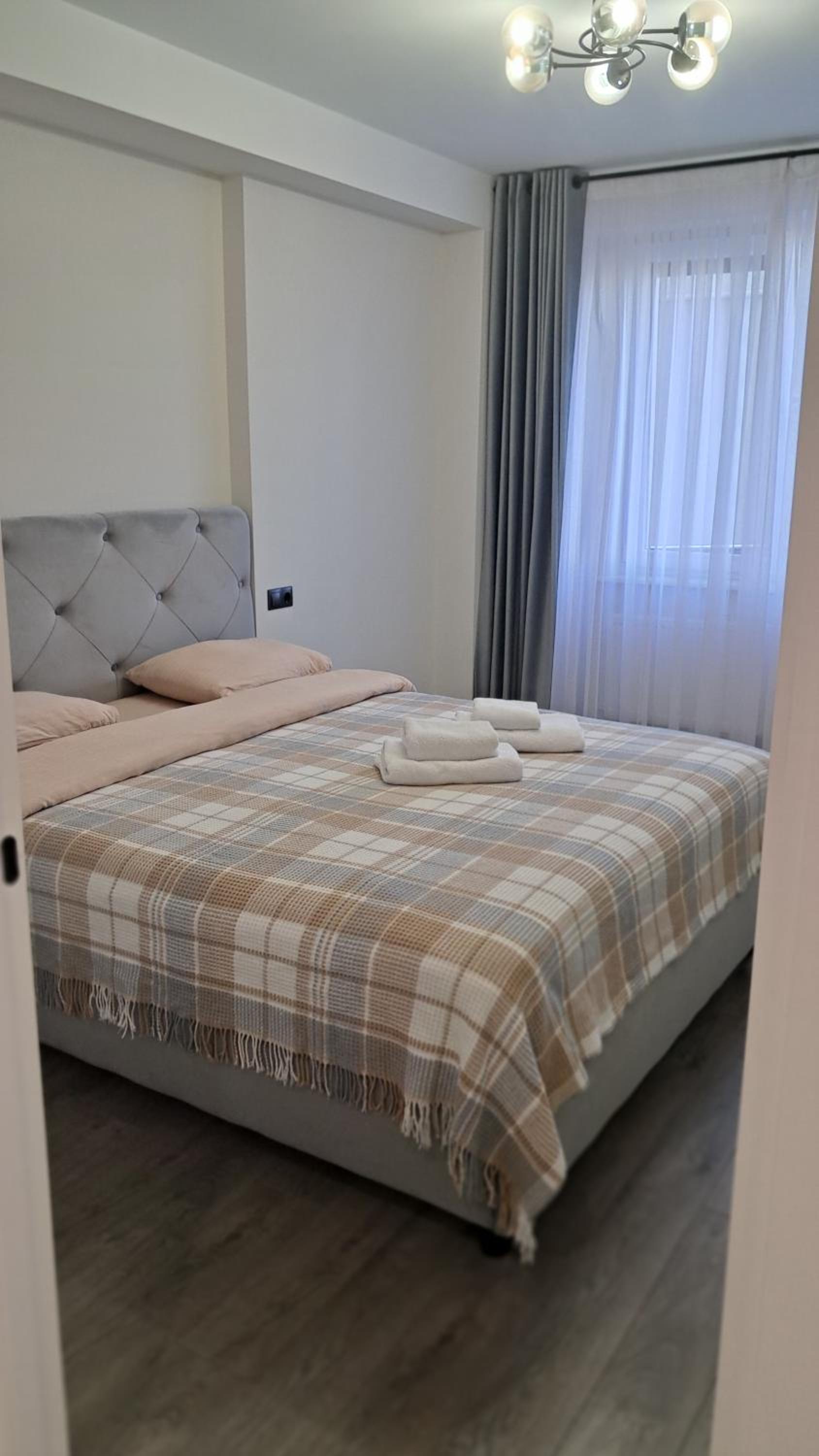 AIRPORT HOTEL&APARTMENT&parking