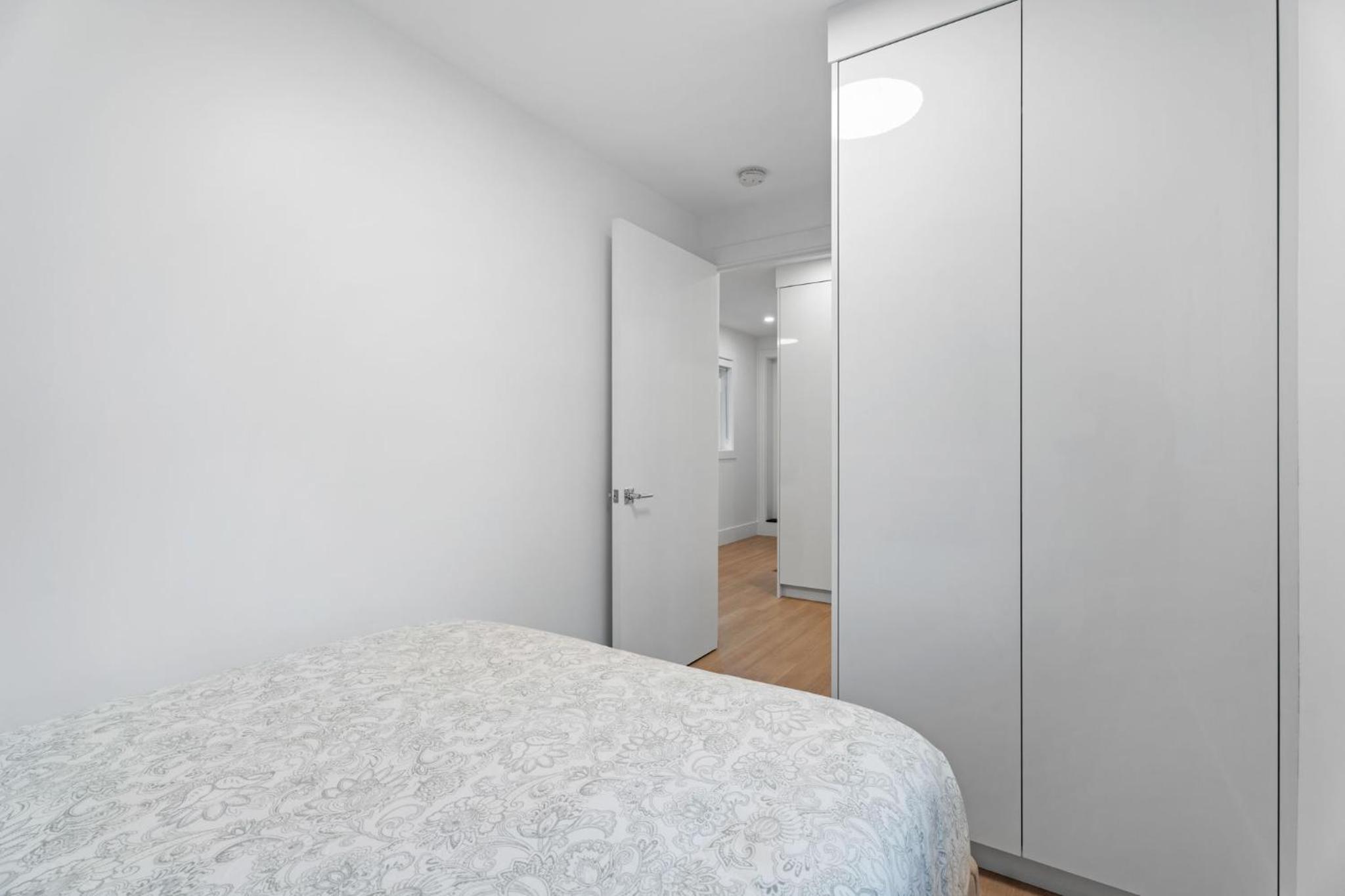 Brand New 2 Bedroom Point Grey Getaway