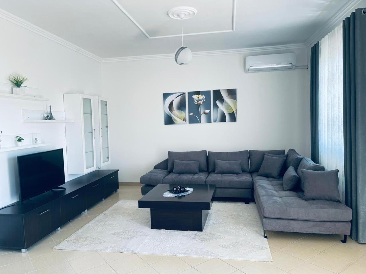 Blendi Guest House