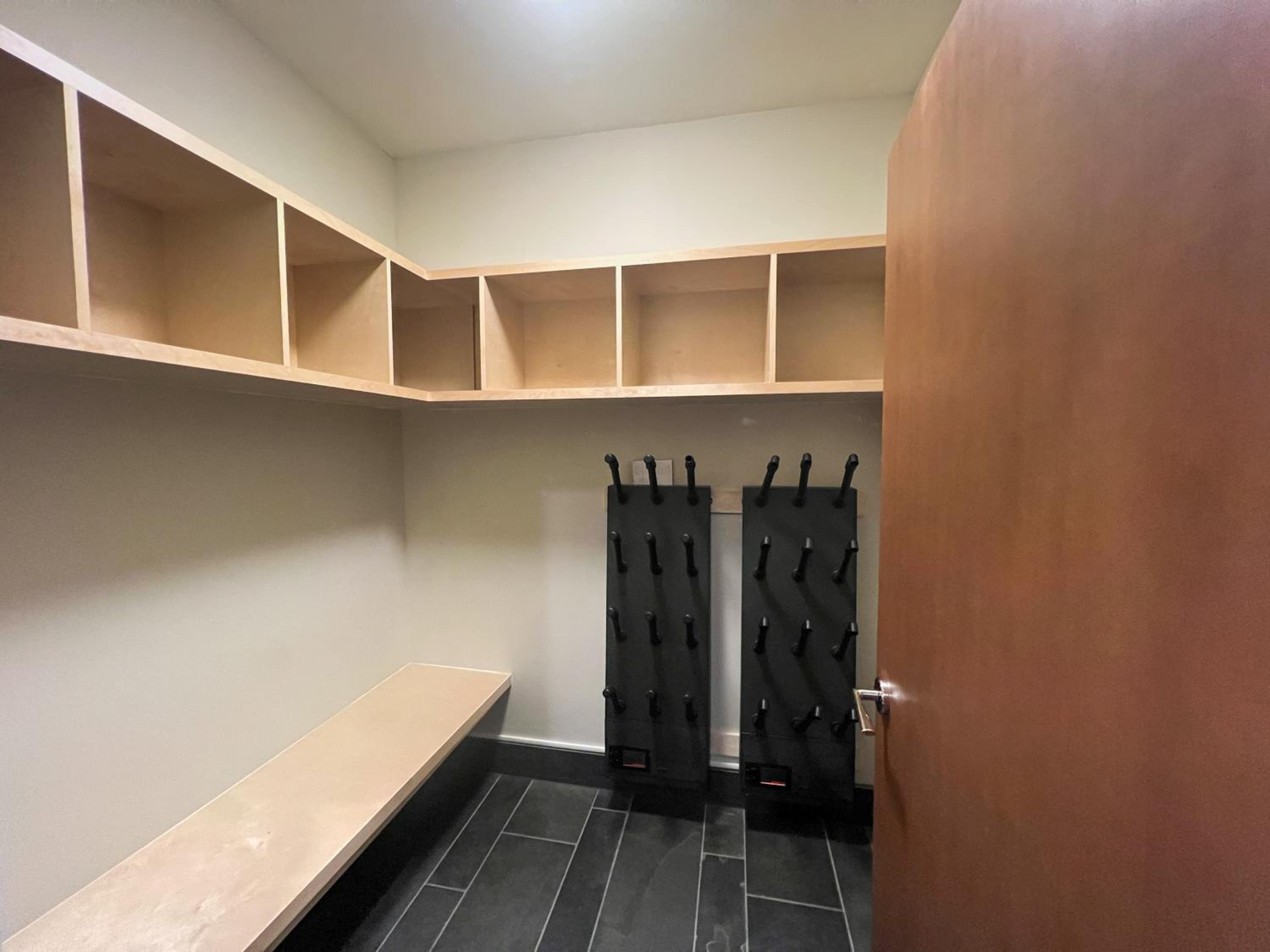 Fitzsimmons Walk Deluxe Townhome with Private Hot Tub Village Walking Distance