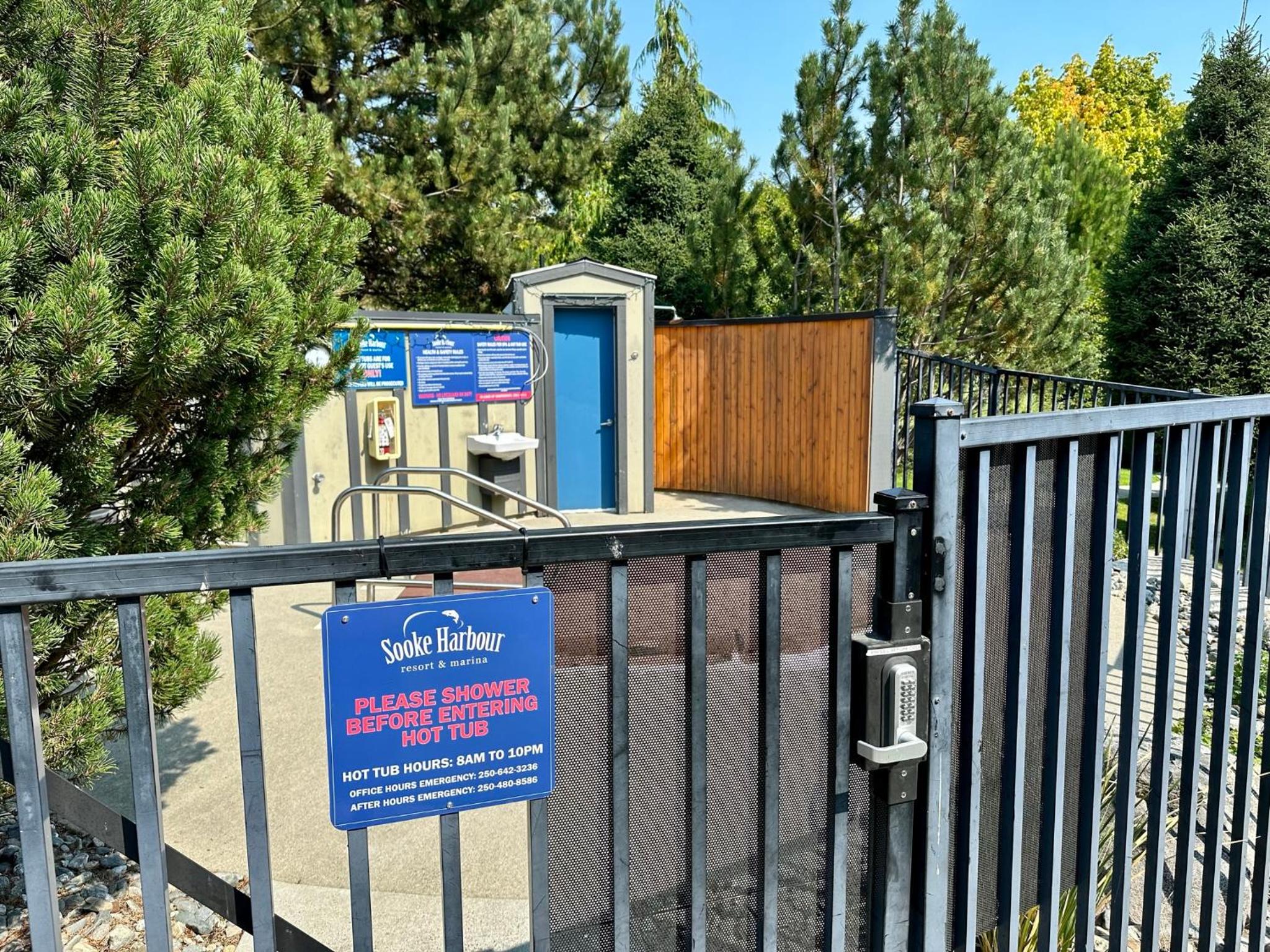 Sooke Vacations - Sooke Harbour Getaway - Property Image 2