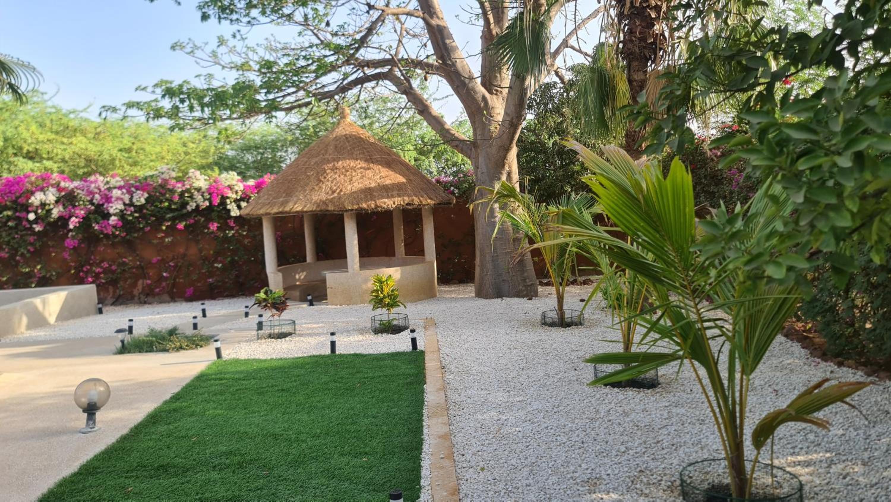 Villa Sarr
