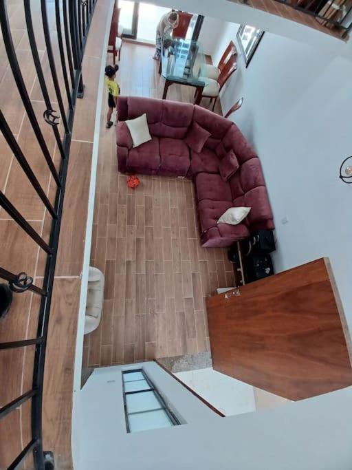 Casa en Condominio con Piscina