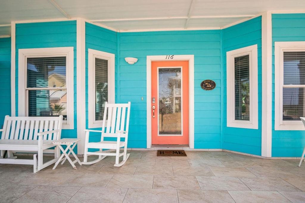 Coconut Hut - Pet Friendly! Boardwalk to the Beach! - Pet Friendly! Boardwalk to the Beach! view 2