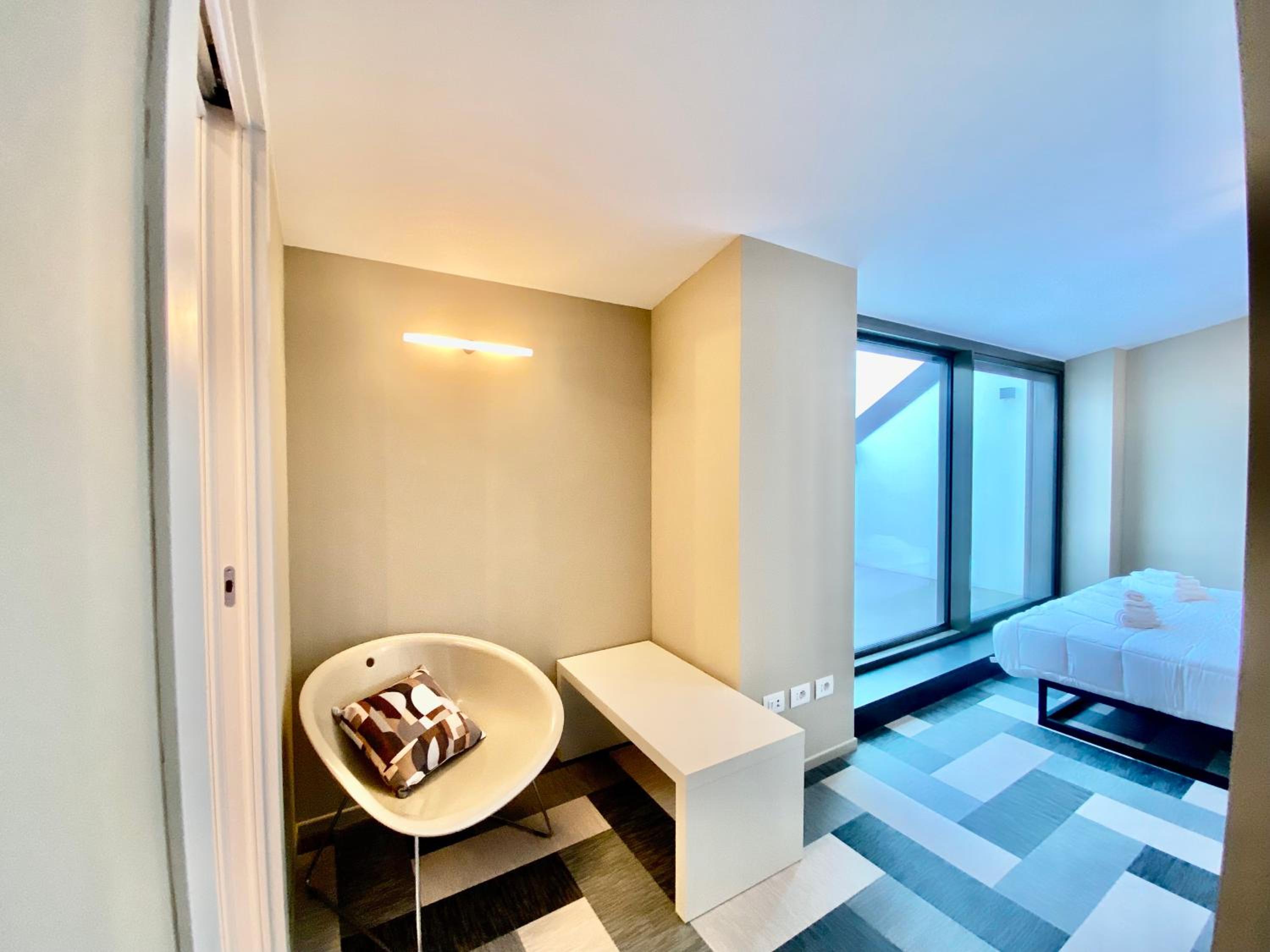 hotel room