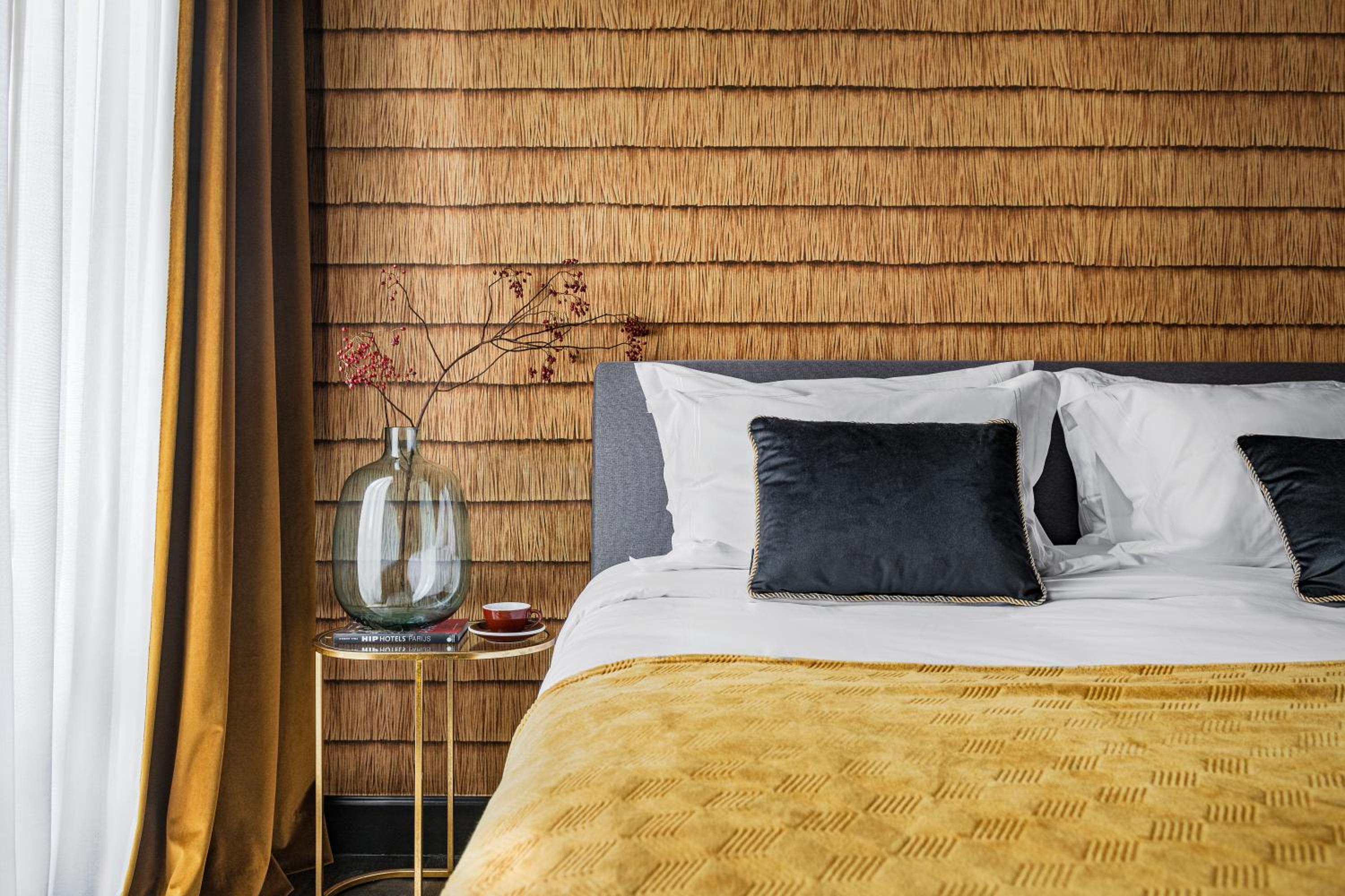 The Bank 1869 - Unique guestrooms in the historic center of Bruges