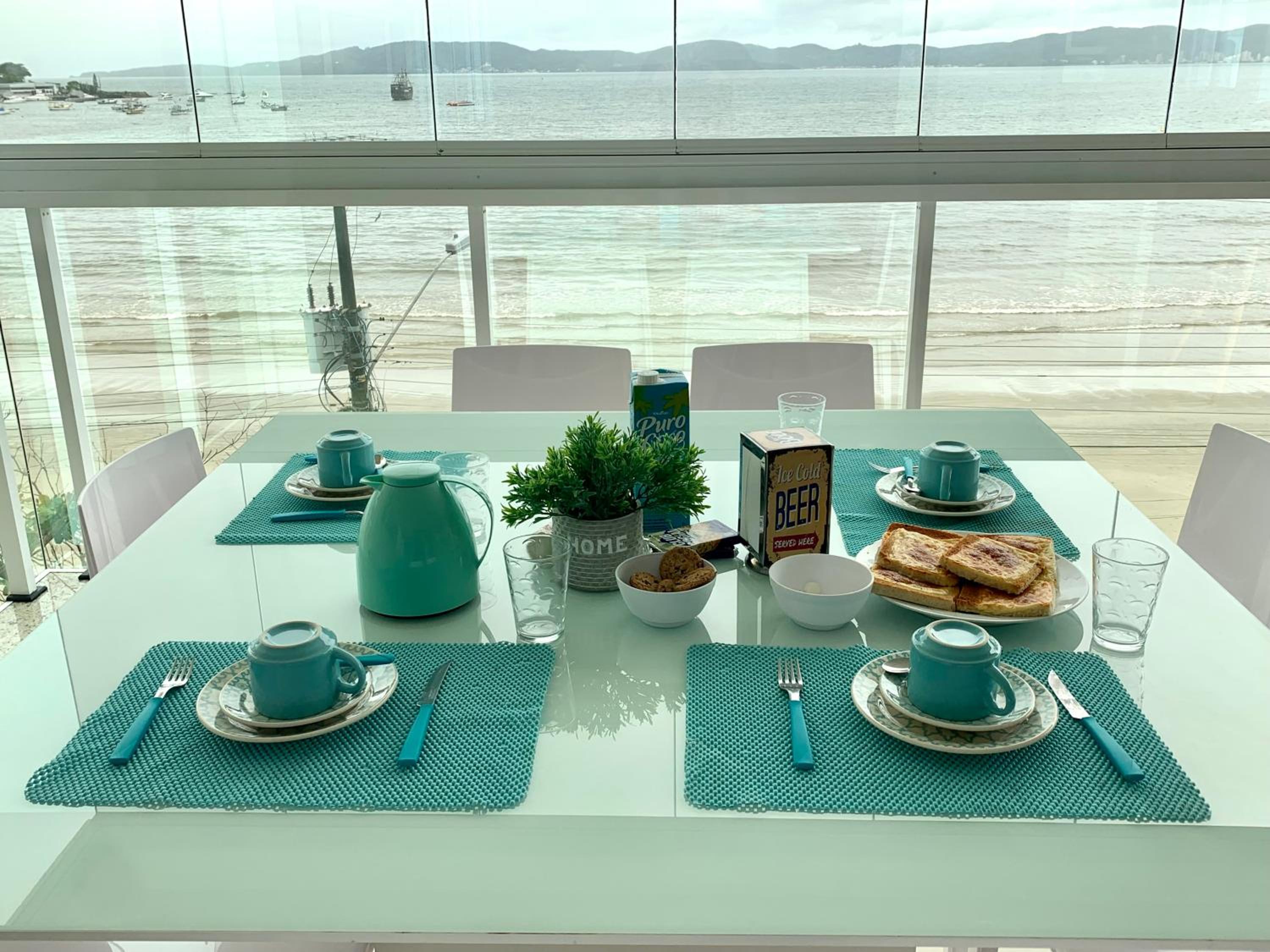 Apartamento Pé na Areia