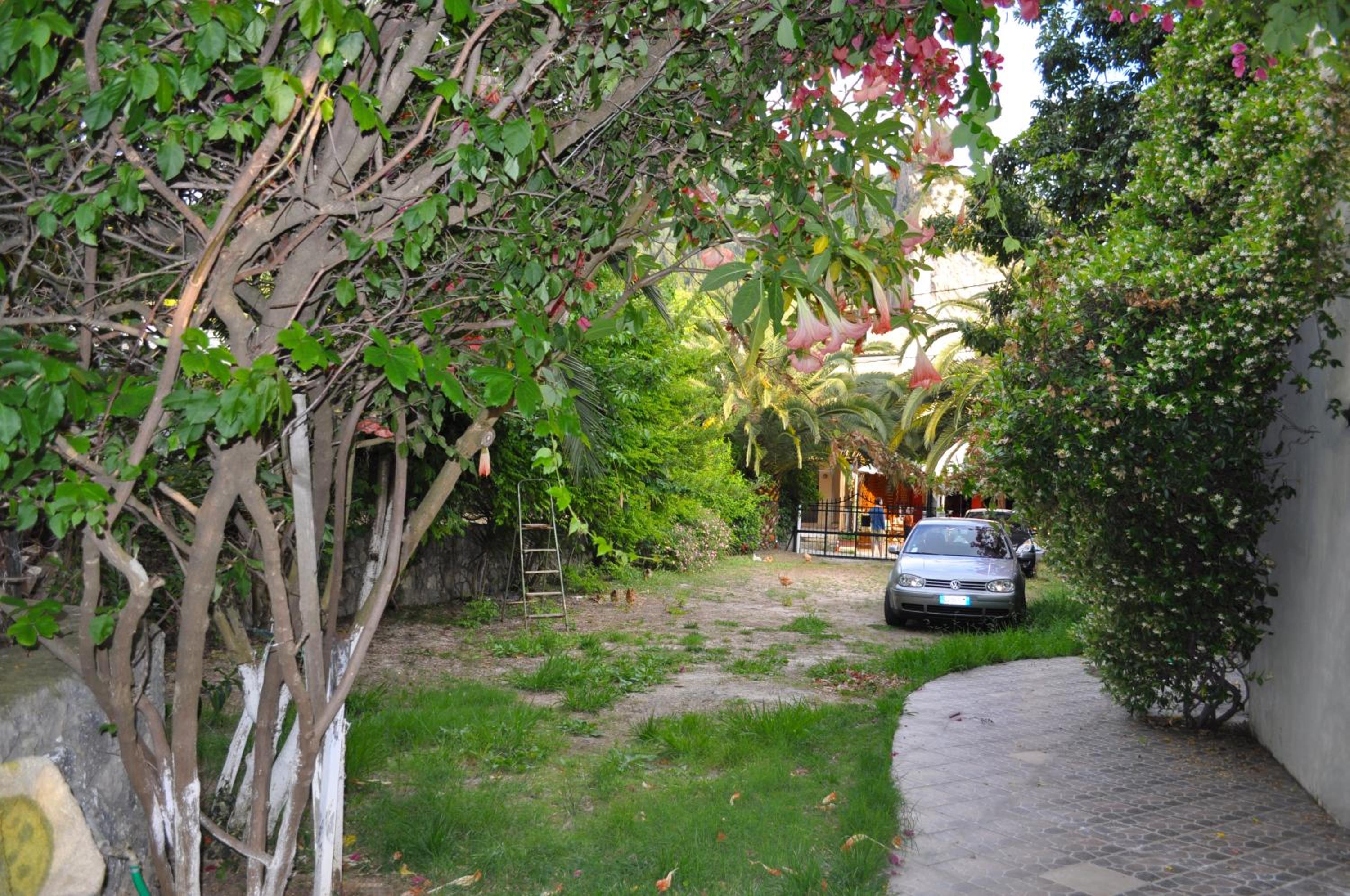 Holiday House Litsa 50 metres from Agios Gordios Beach view 4