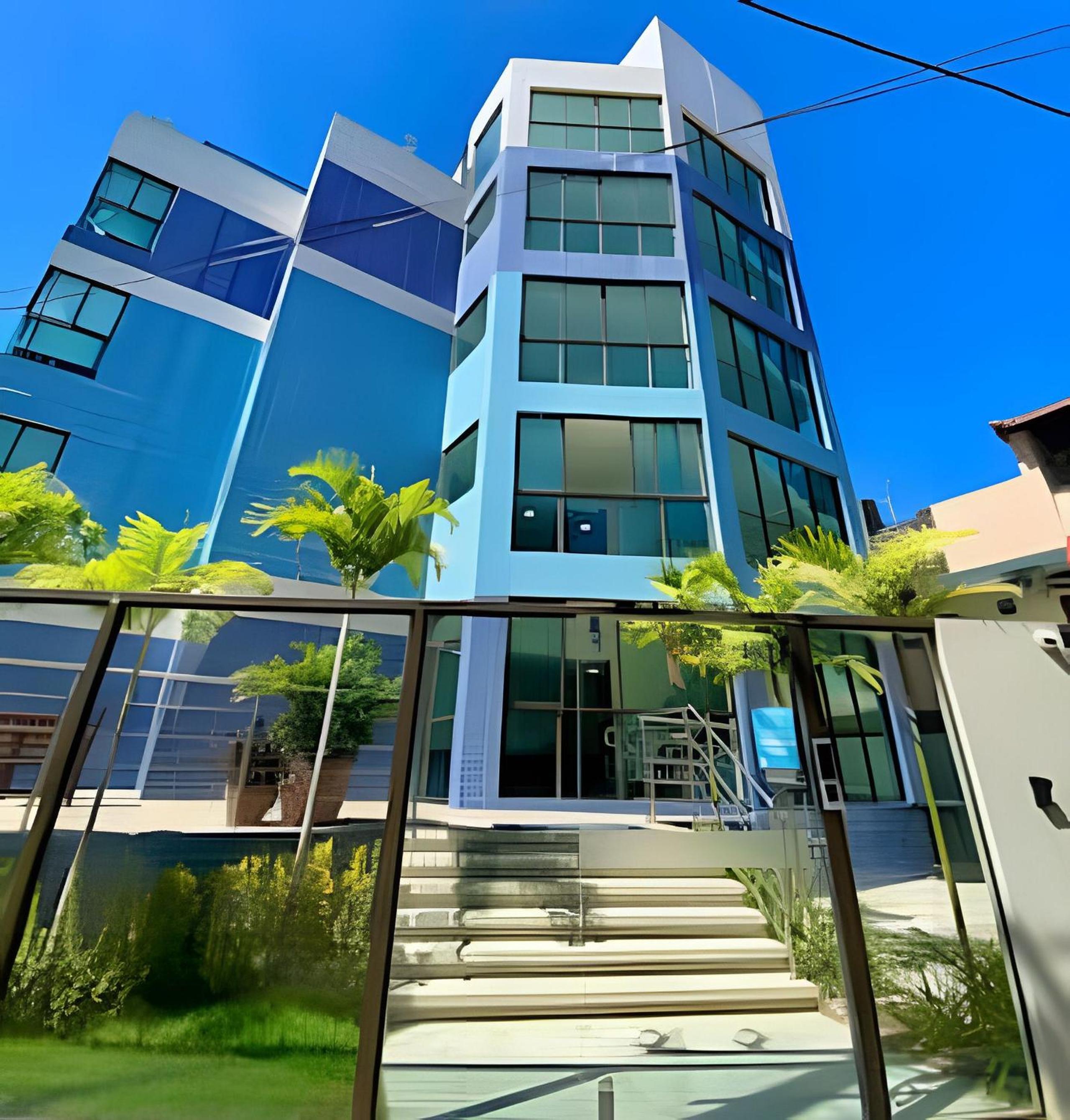 Aconchegante Flat em Porto de Galinhas com LOCALIZAÇÃO PRIVILEGIADA - PRÓXIMO AO MAR E AO CENTRO COMERCIAL..
