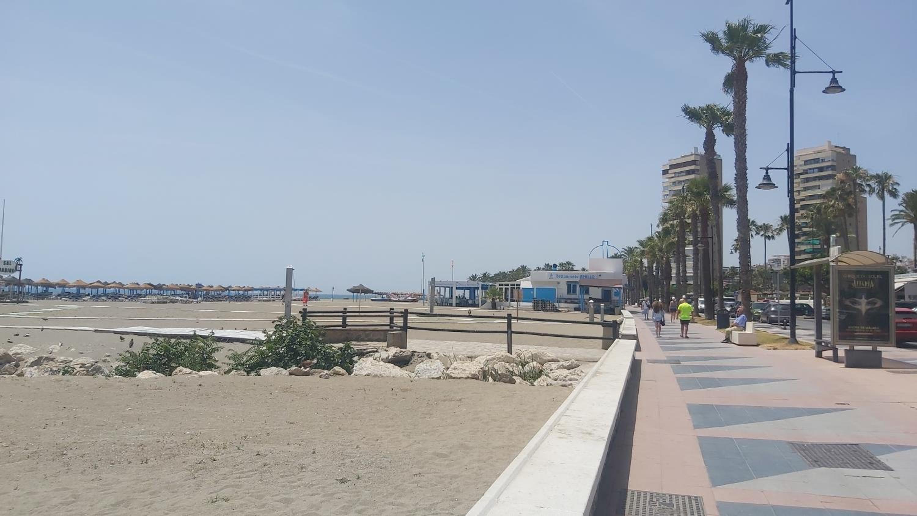 Del Parque Flats Playamar Beach