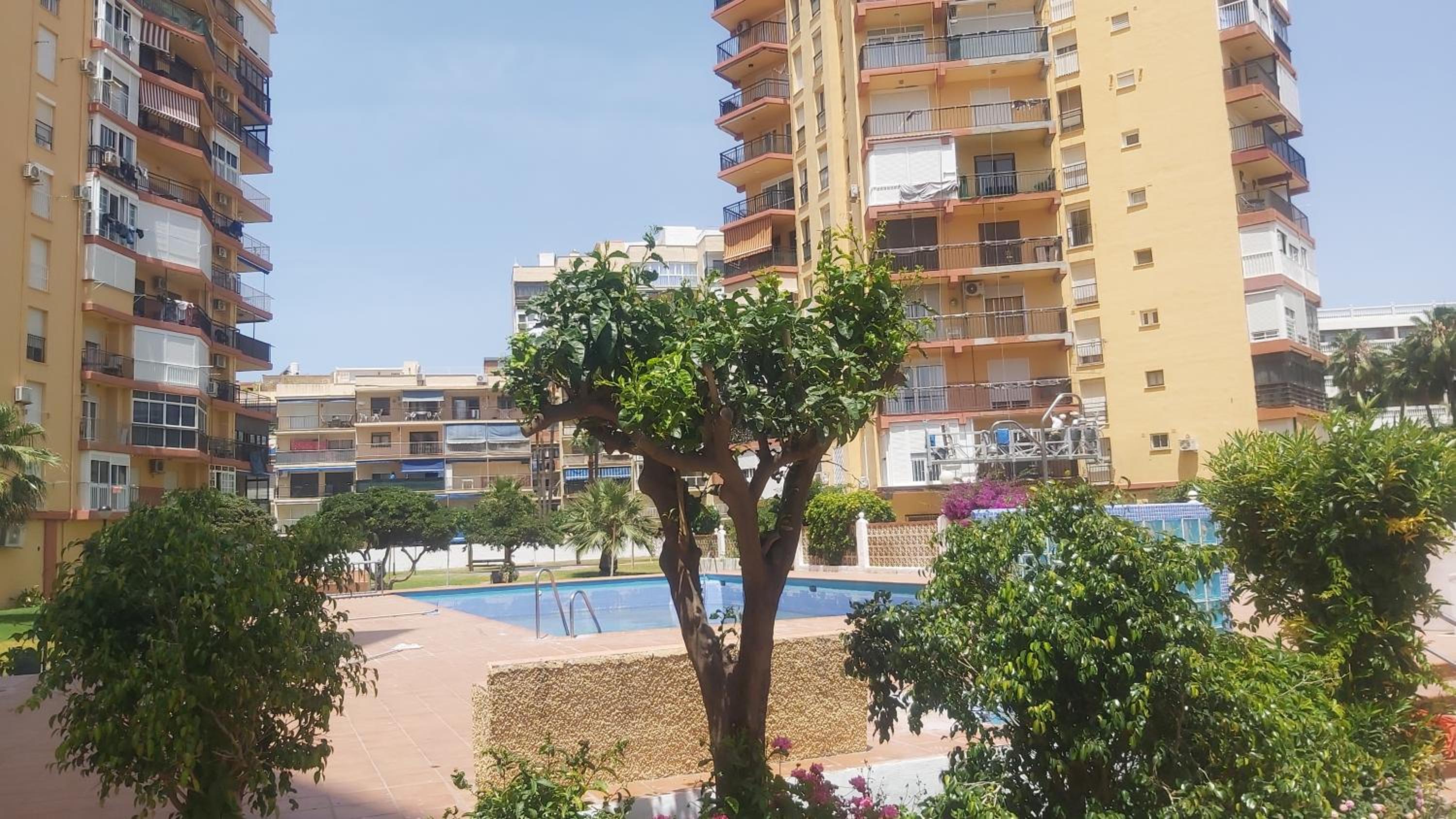 Del Parque Flats Playamar Beach