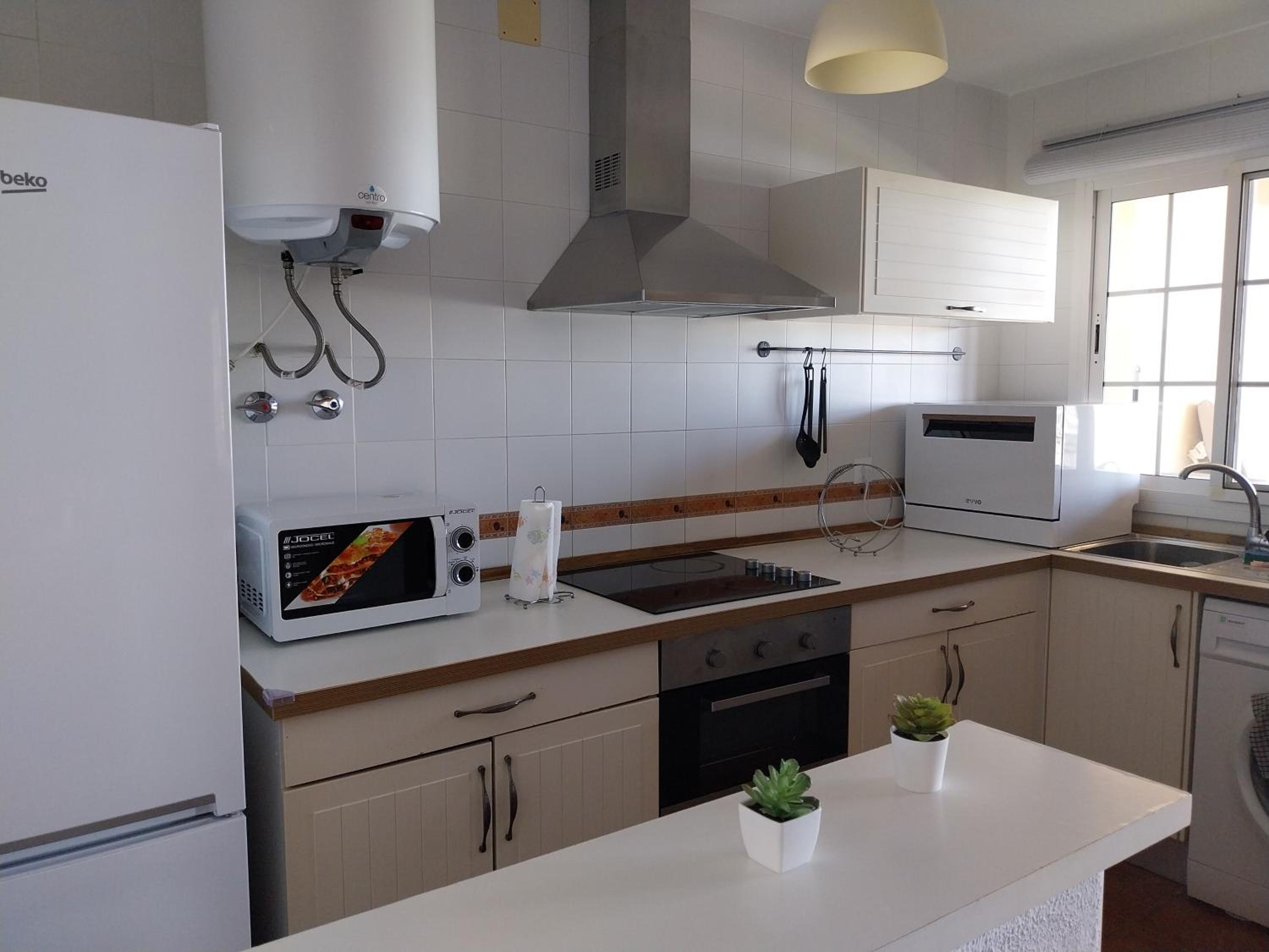 PRECIOSO APARTAMENTO EN URBANIZACION CAMPO DE GOLF