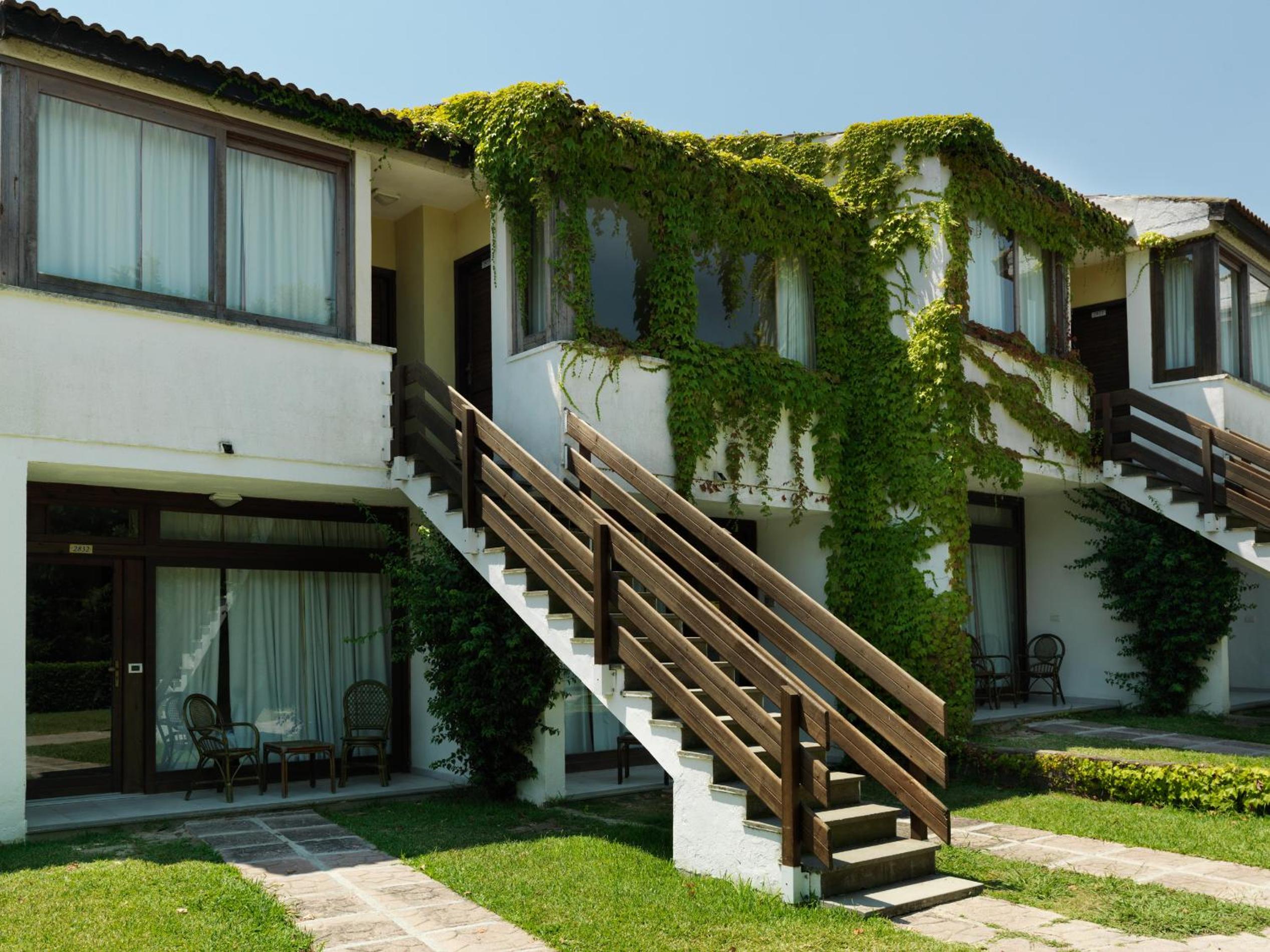 hotel building