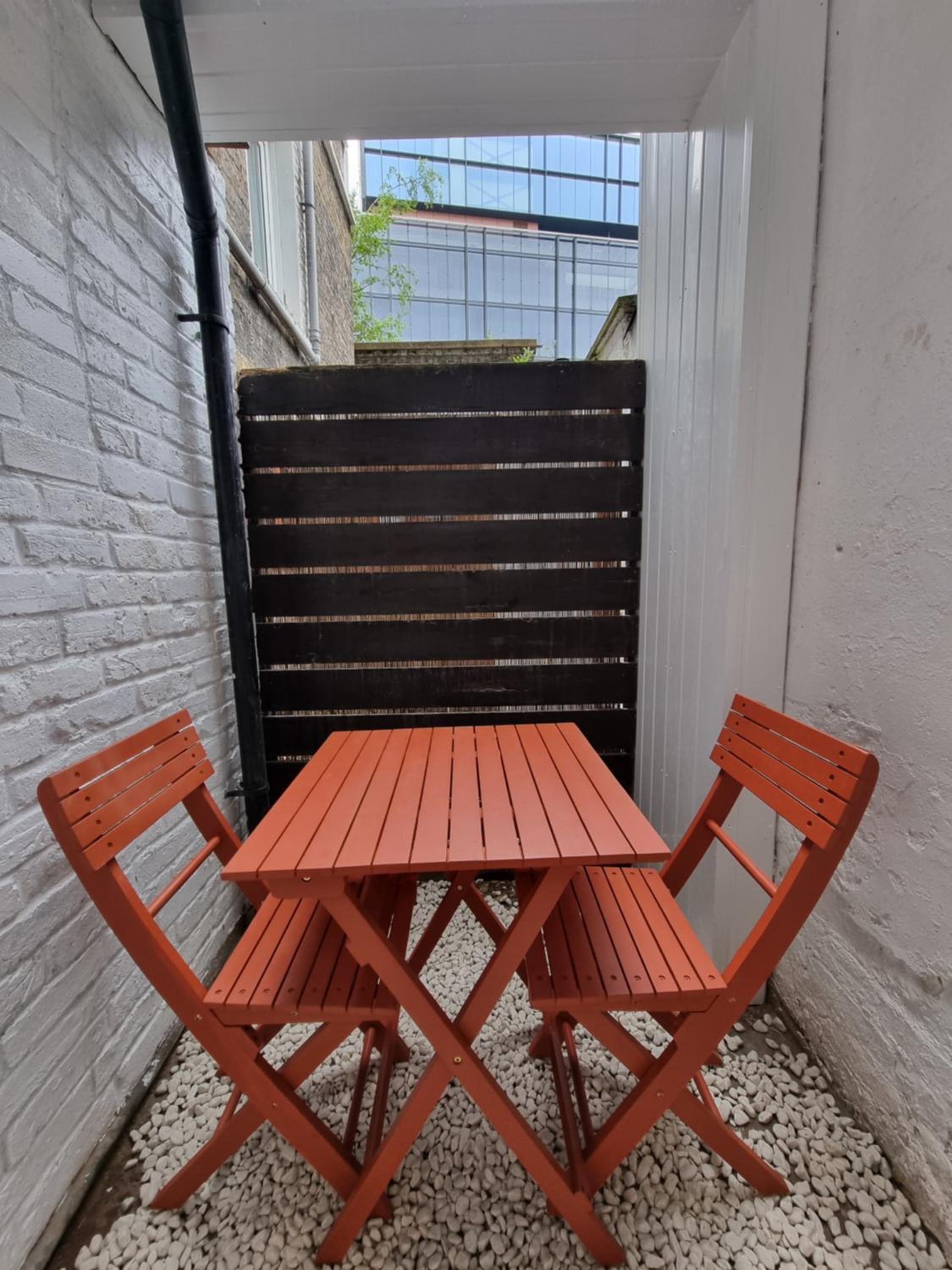 outdoor bbq area