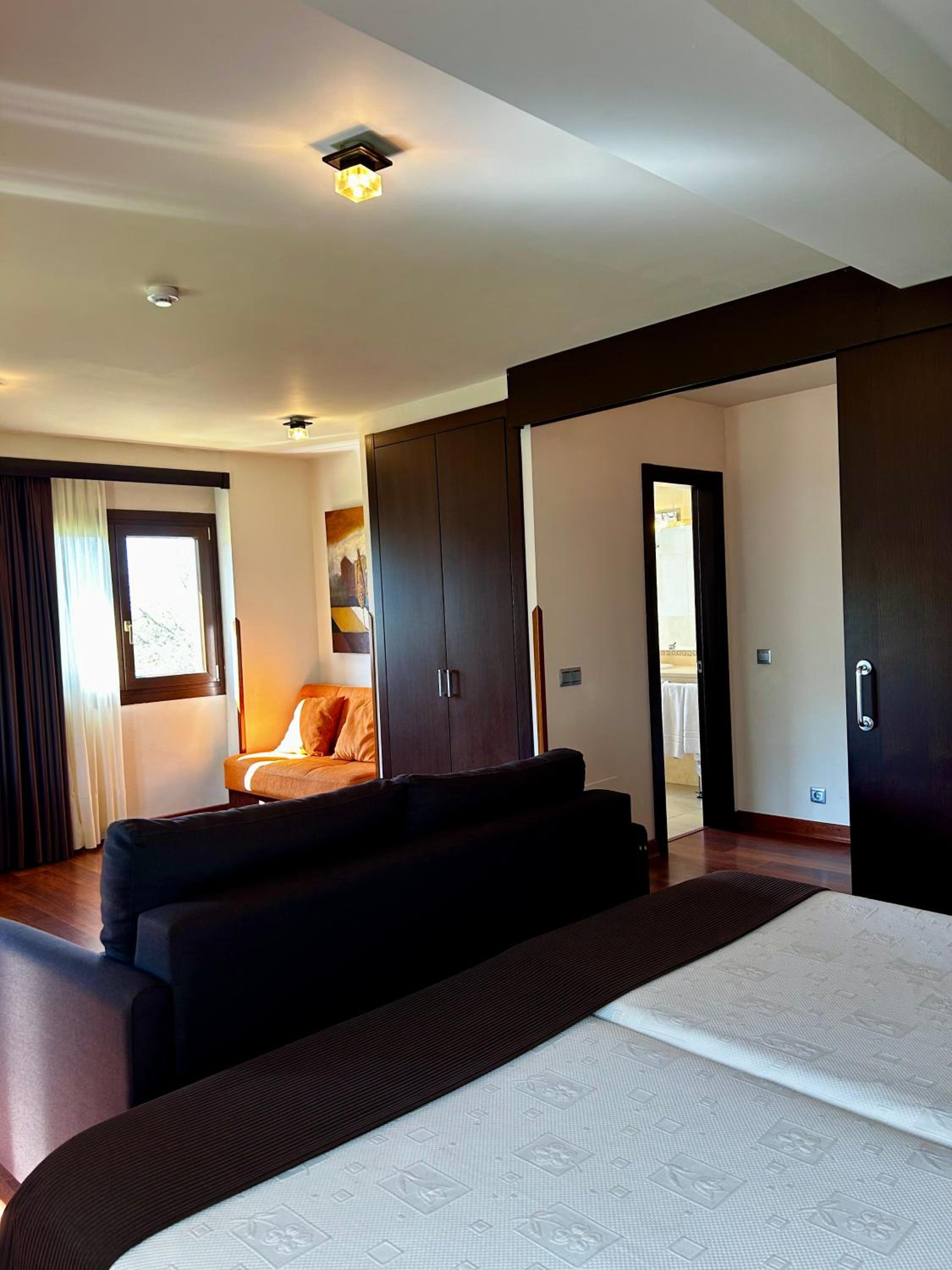 Apartamentos Rurales L'Arquera