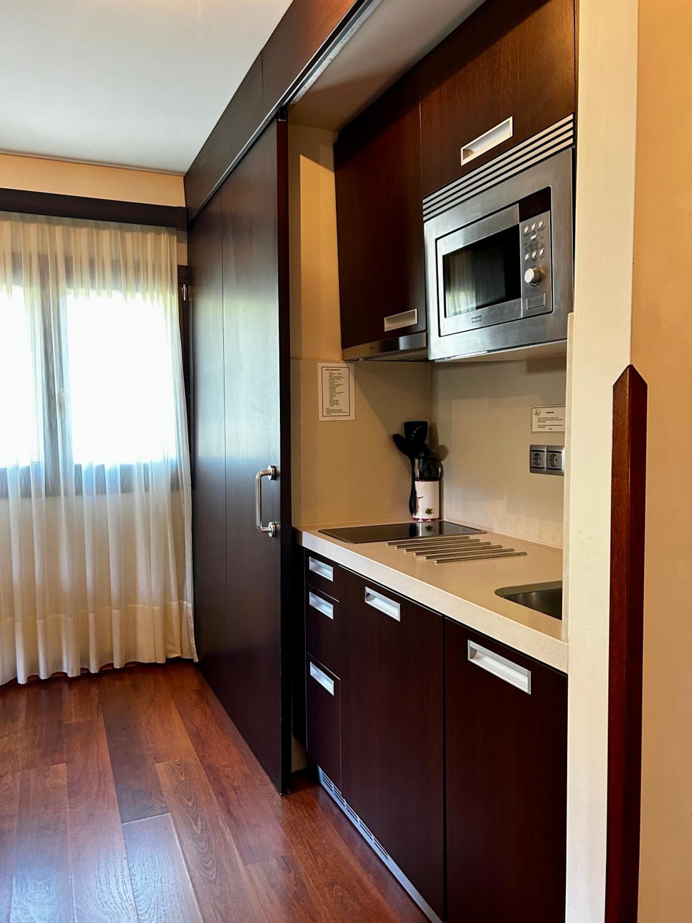 Apartamentos Rurales L'Arquera