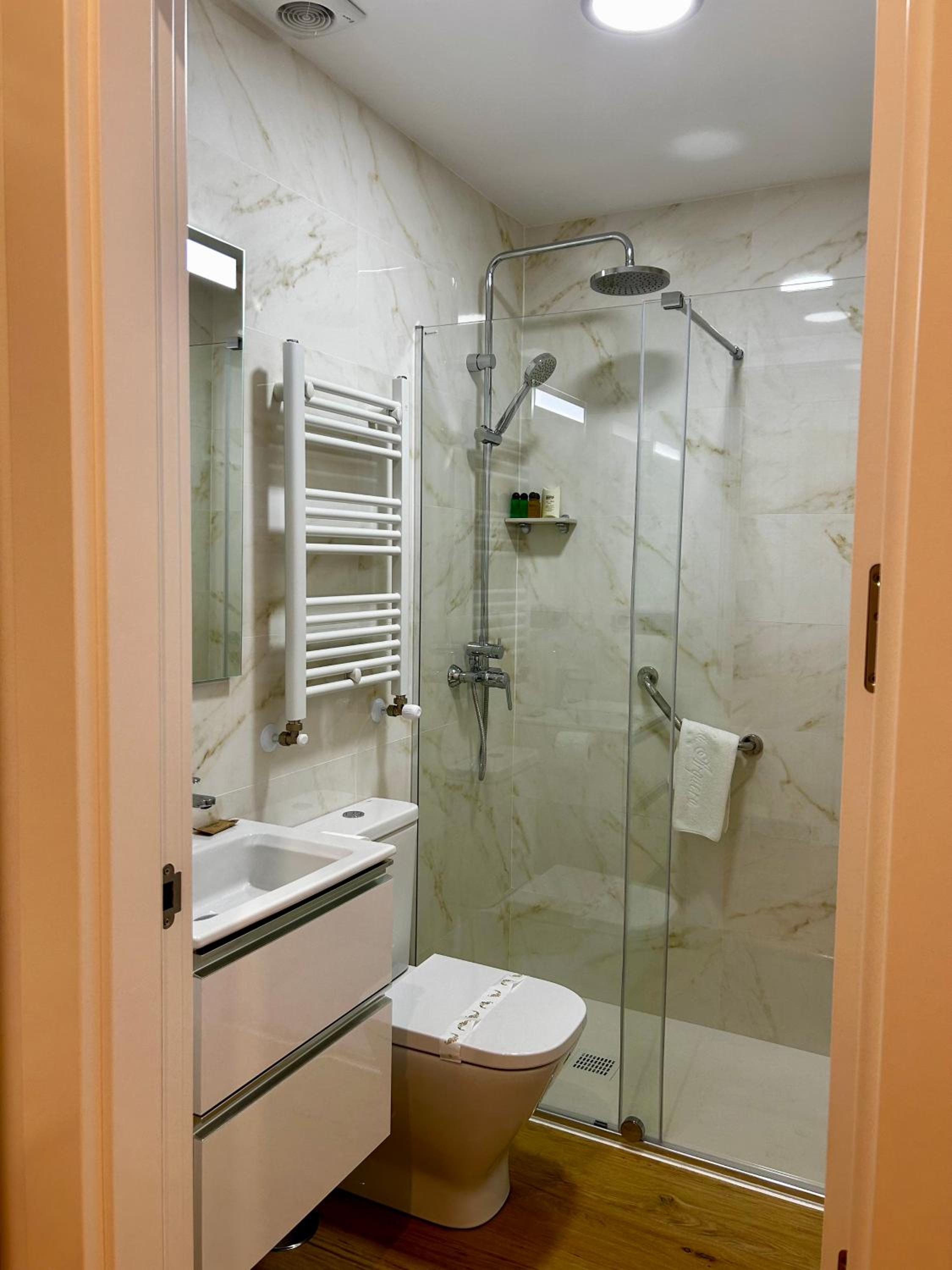 Apartamentos Rurales L'Arquera