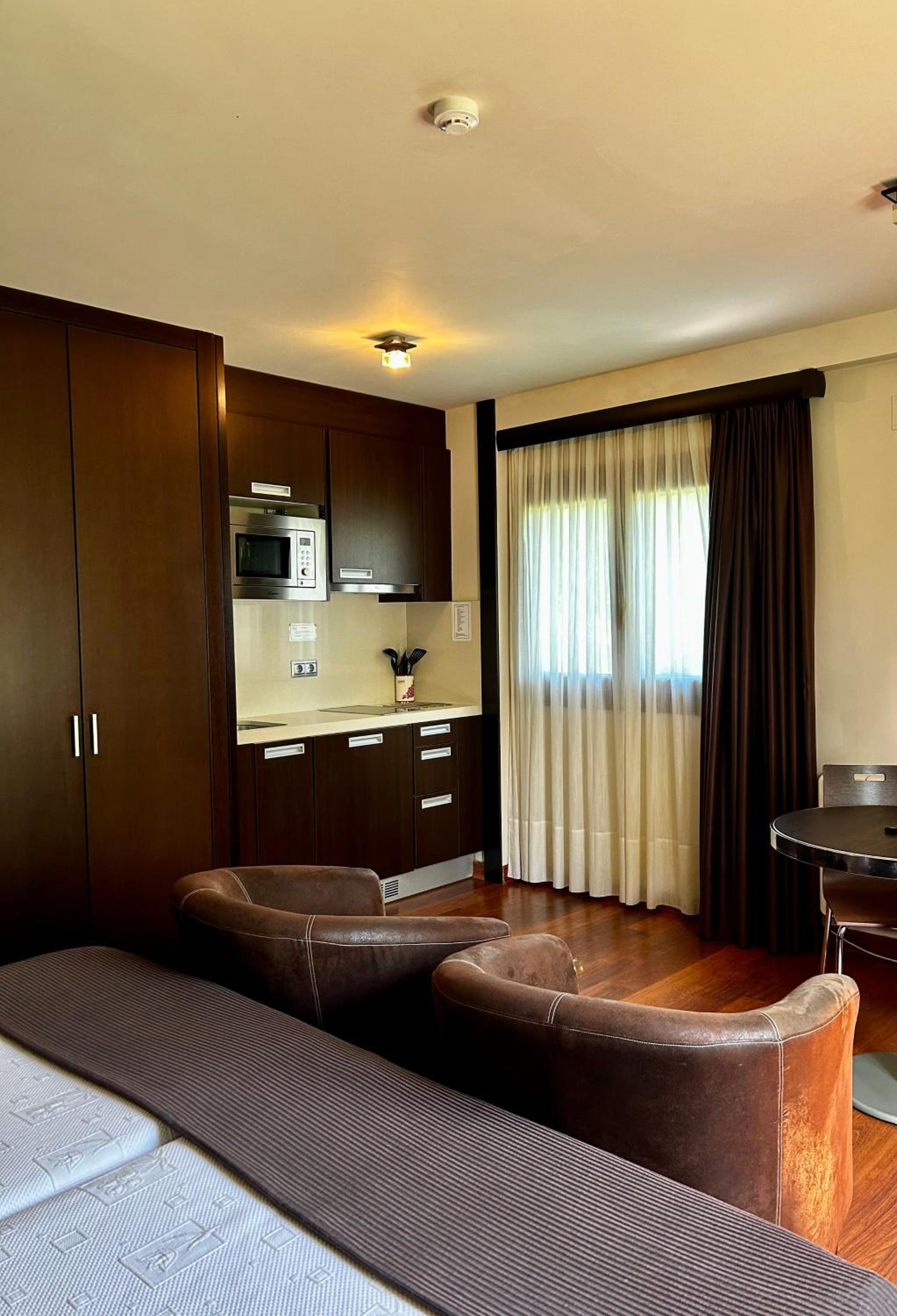 Apartamentos Rurales L'Arquera