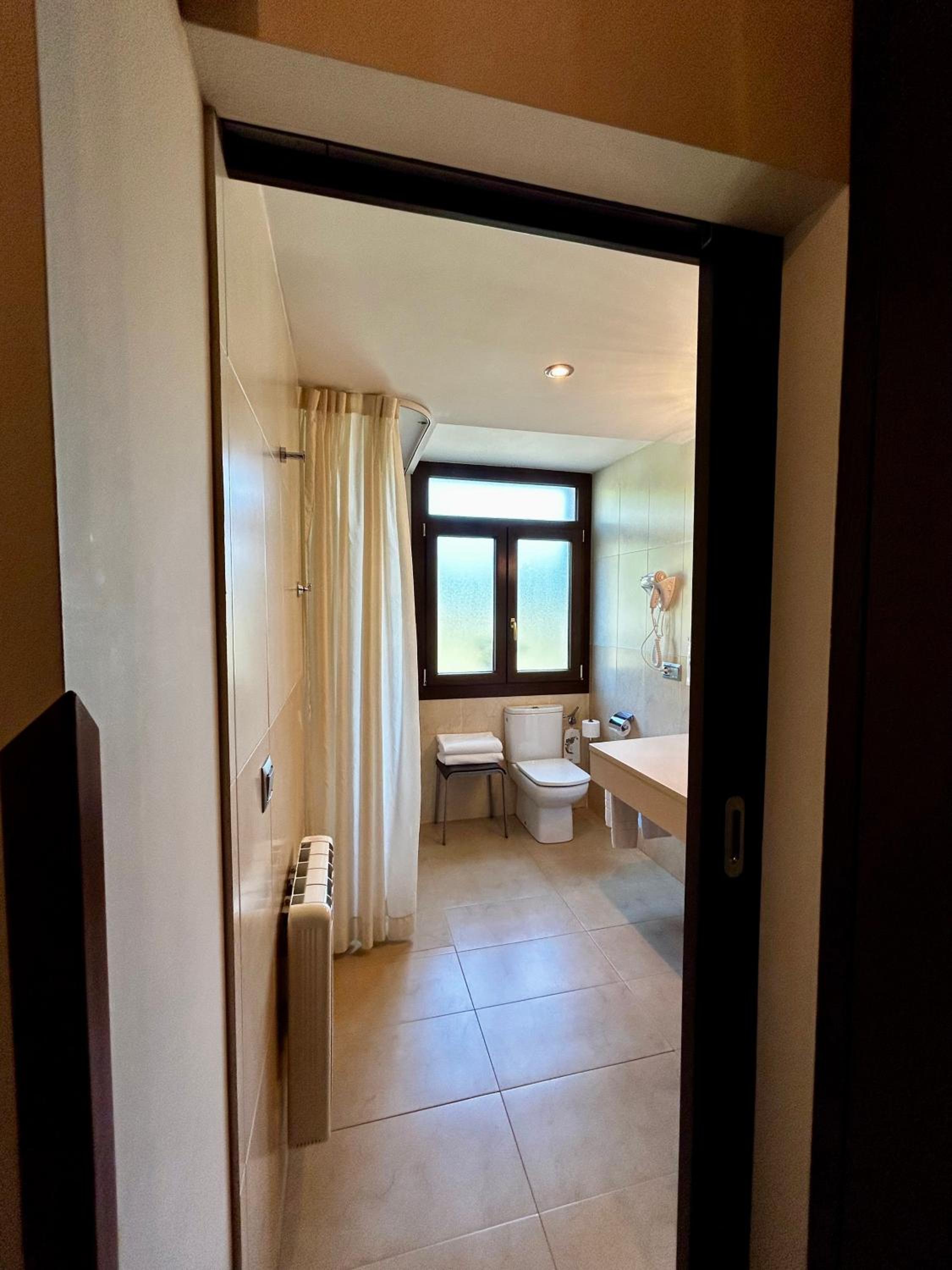 Apartamentos Rurales L'Arquera