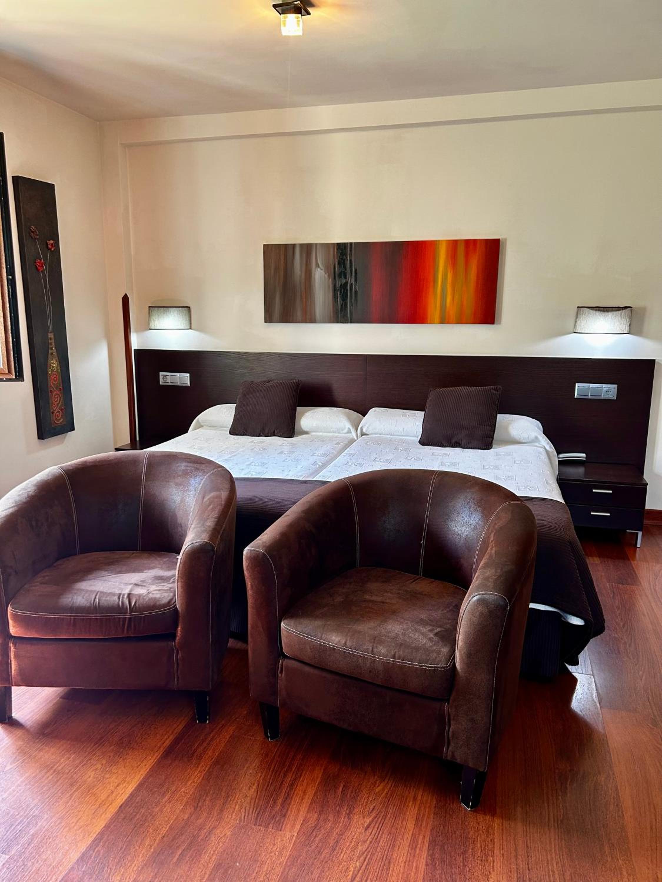 Apartamentos Rurales L'Arquera