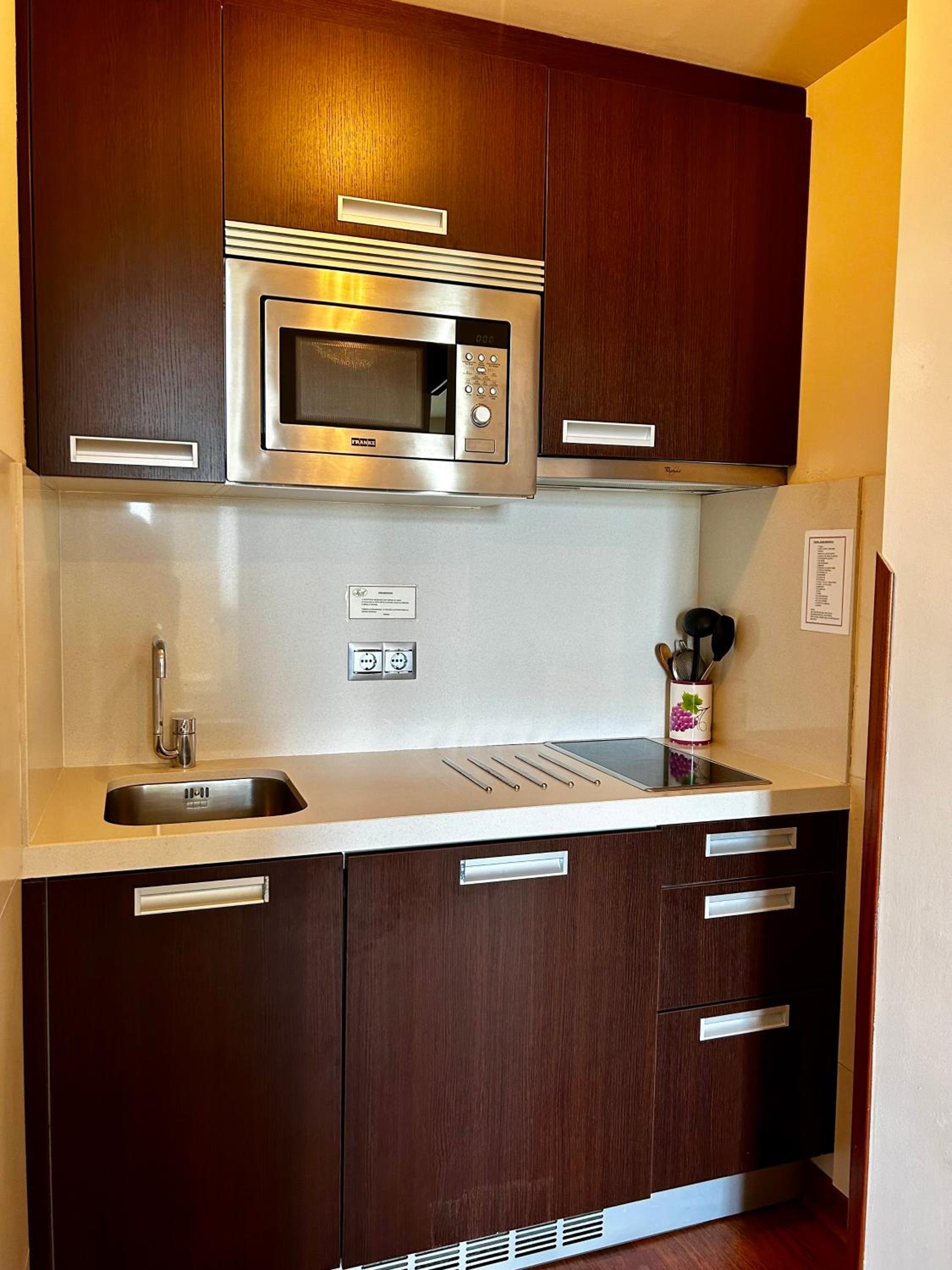 Apartamentos Rurales L'Arquera