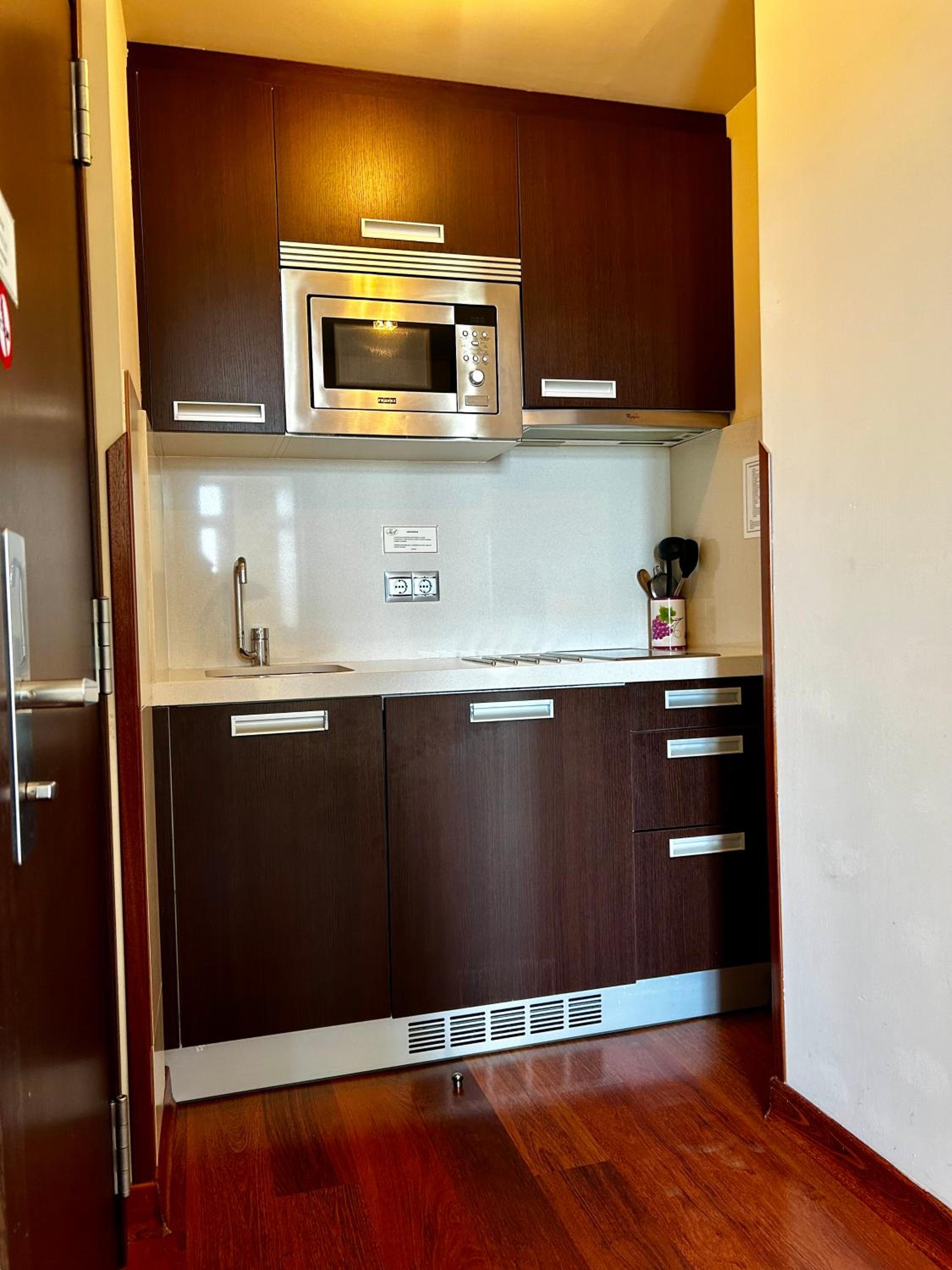 Apartamentos Rurales L'Arquera