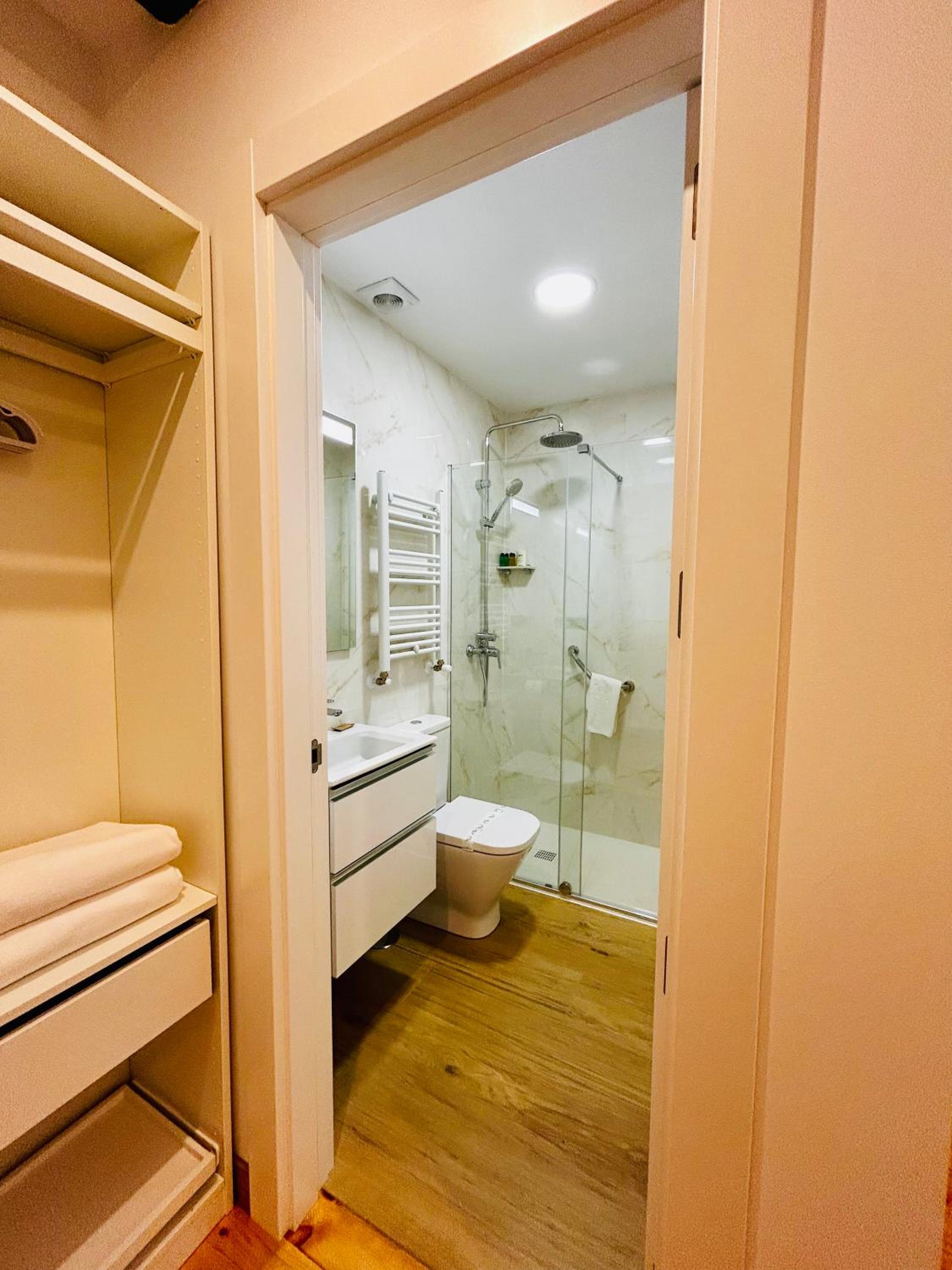 Apartamentos Rurales L'Arquera
