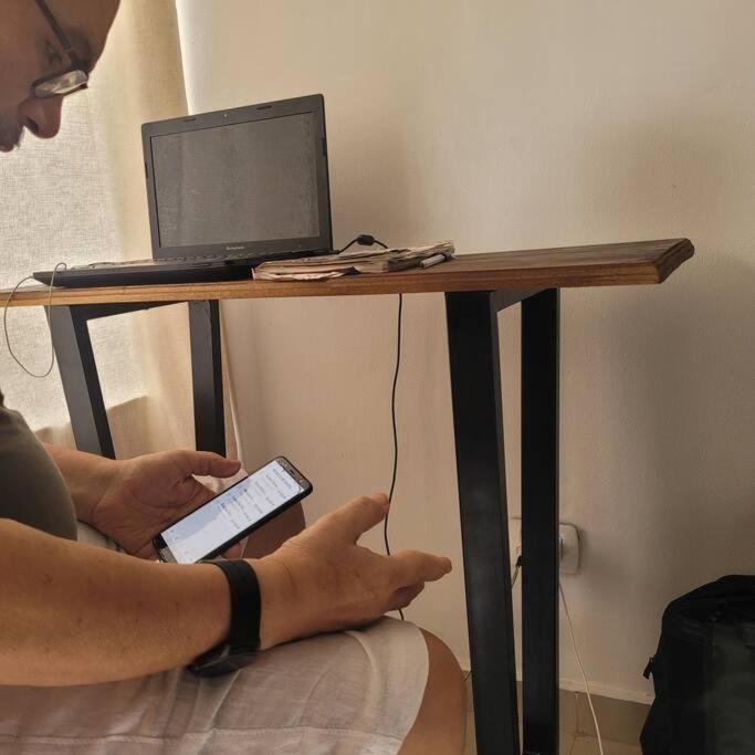 la Ola de la Vida con AA WIFI