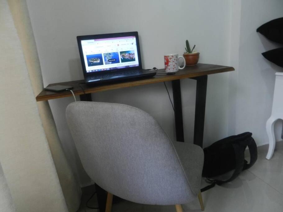 la Ola de la Vida con AA WIFI