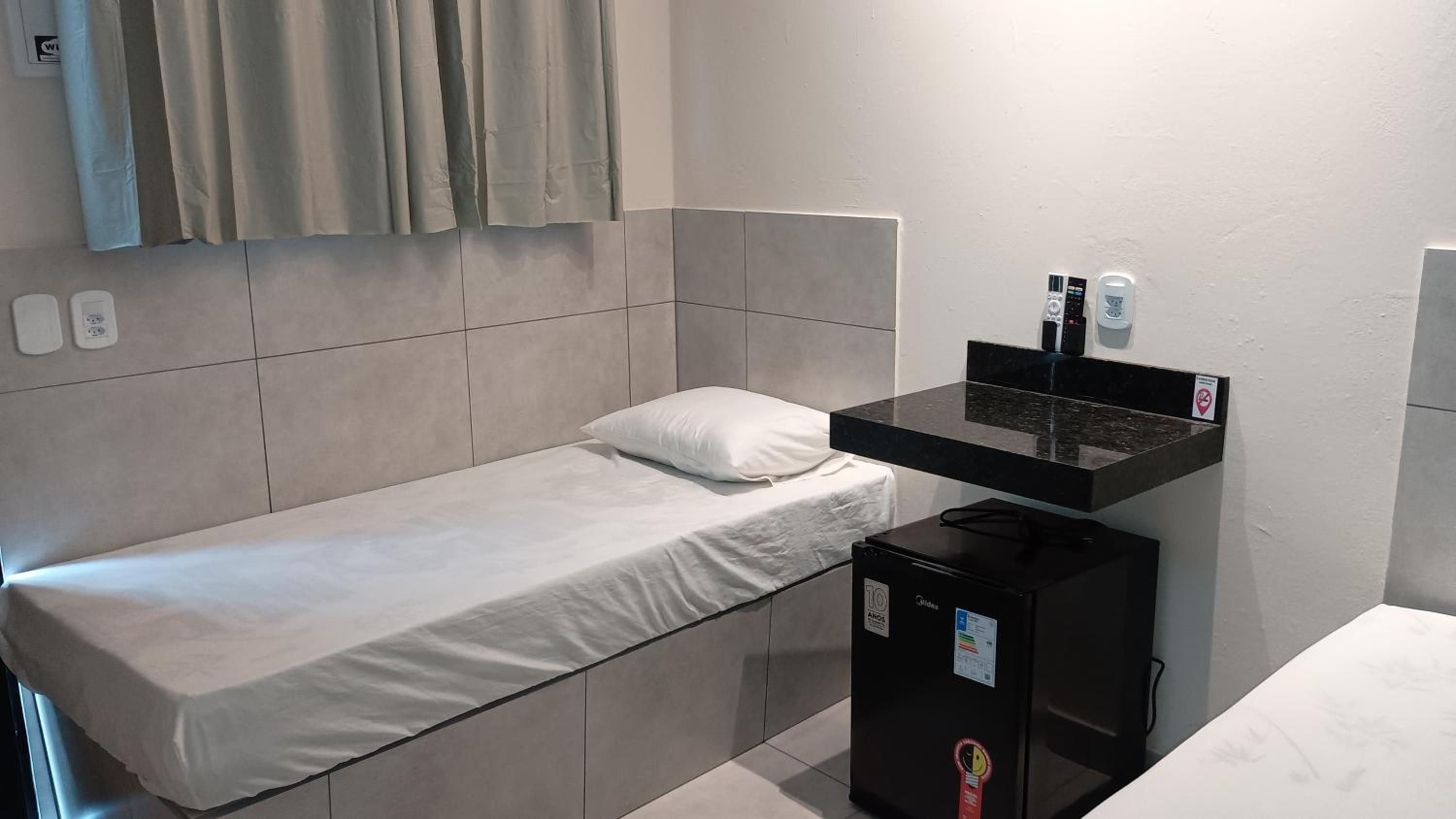 LOCANDA DA SERRA - Aptos Mobiliados e Suítes por Temporada view 2