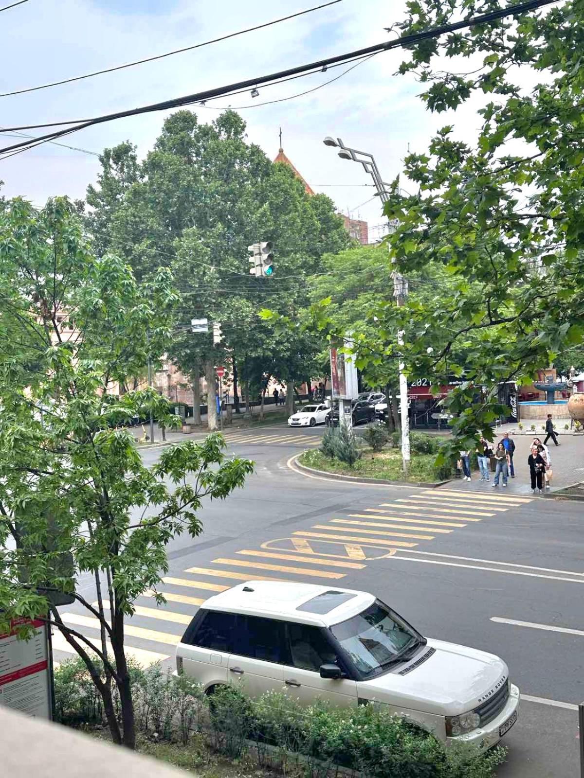 Downtown Apartment - Yerevan
