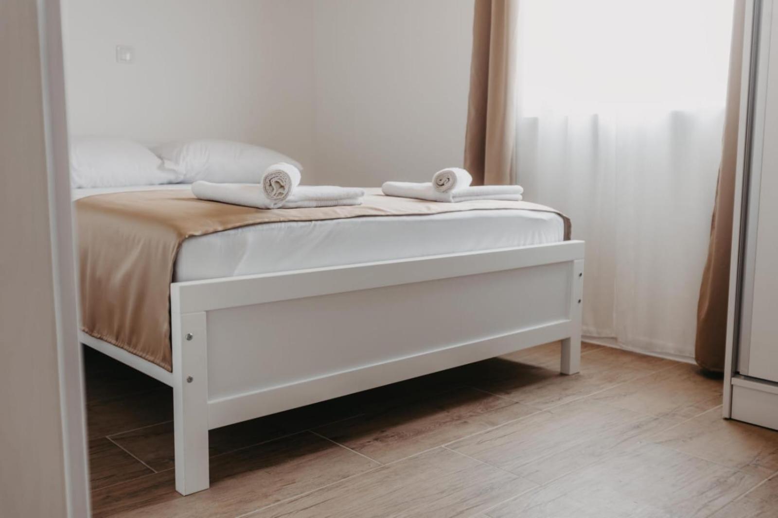 Apartmani Rosa