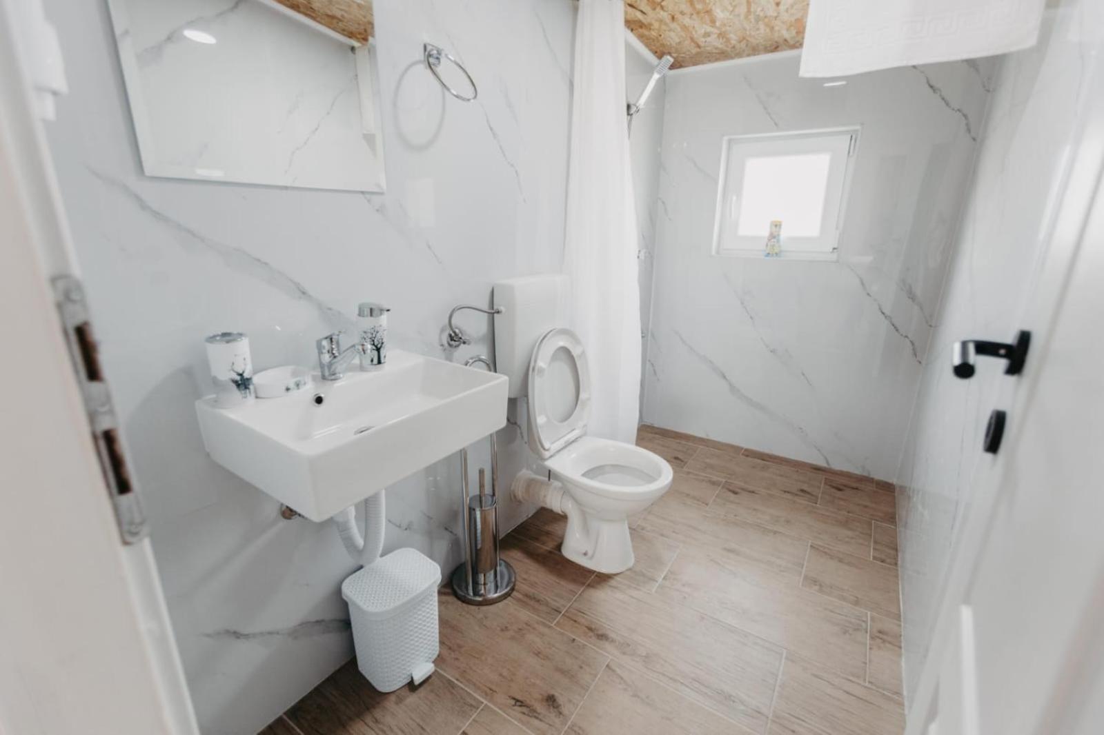 Apartmani Rosa