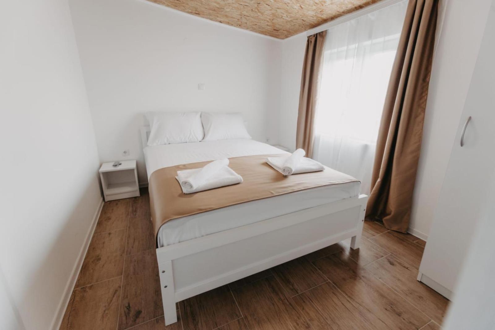 Apartmani Rosa