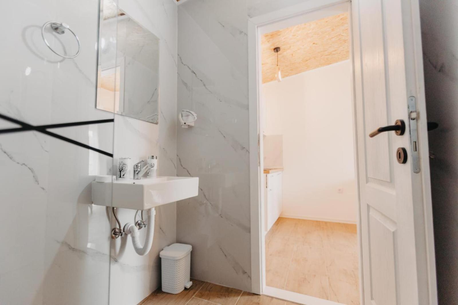 Apartmani Rosa