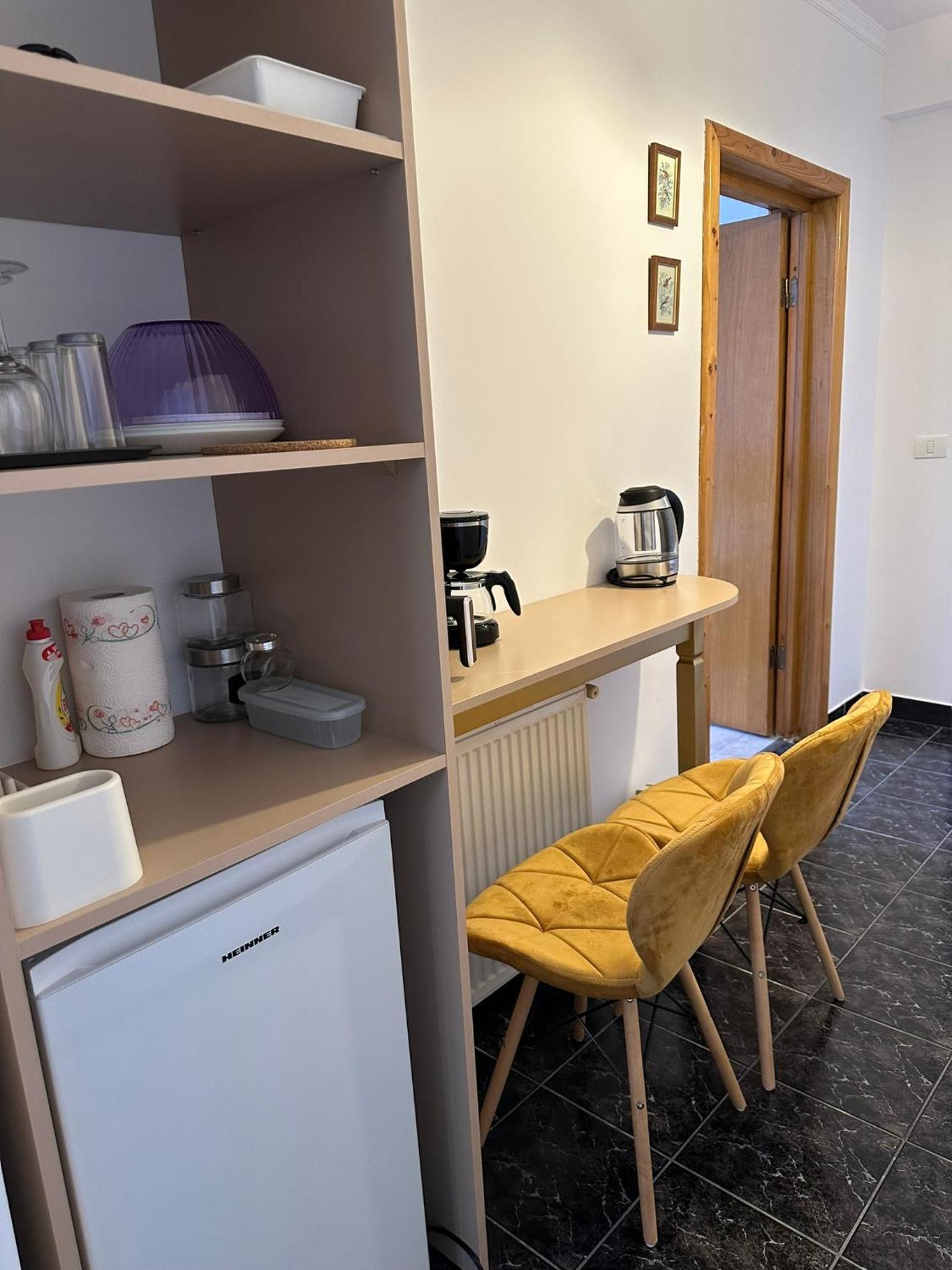 Serenity Apartments and Studios