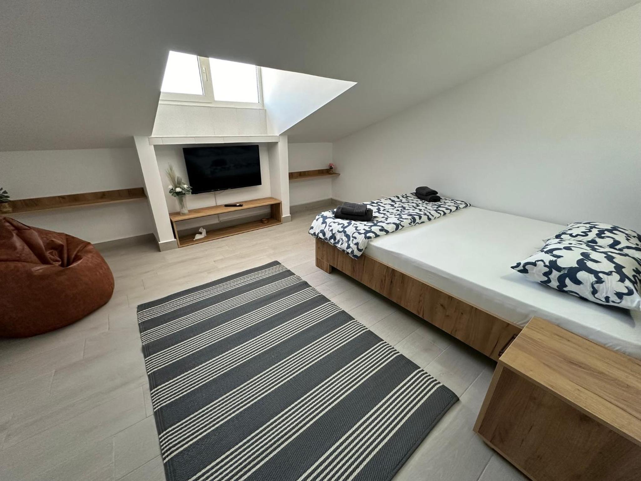 Serenity Apartments and Studios