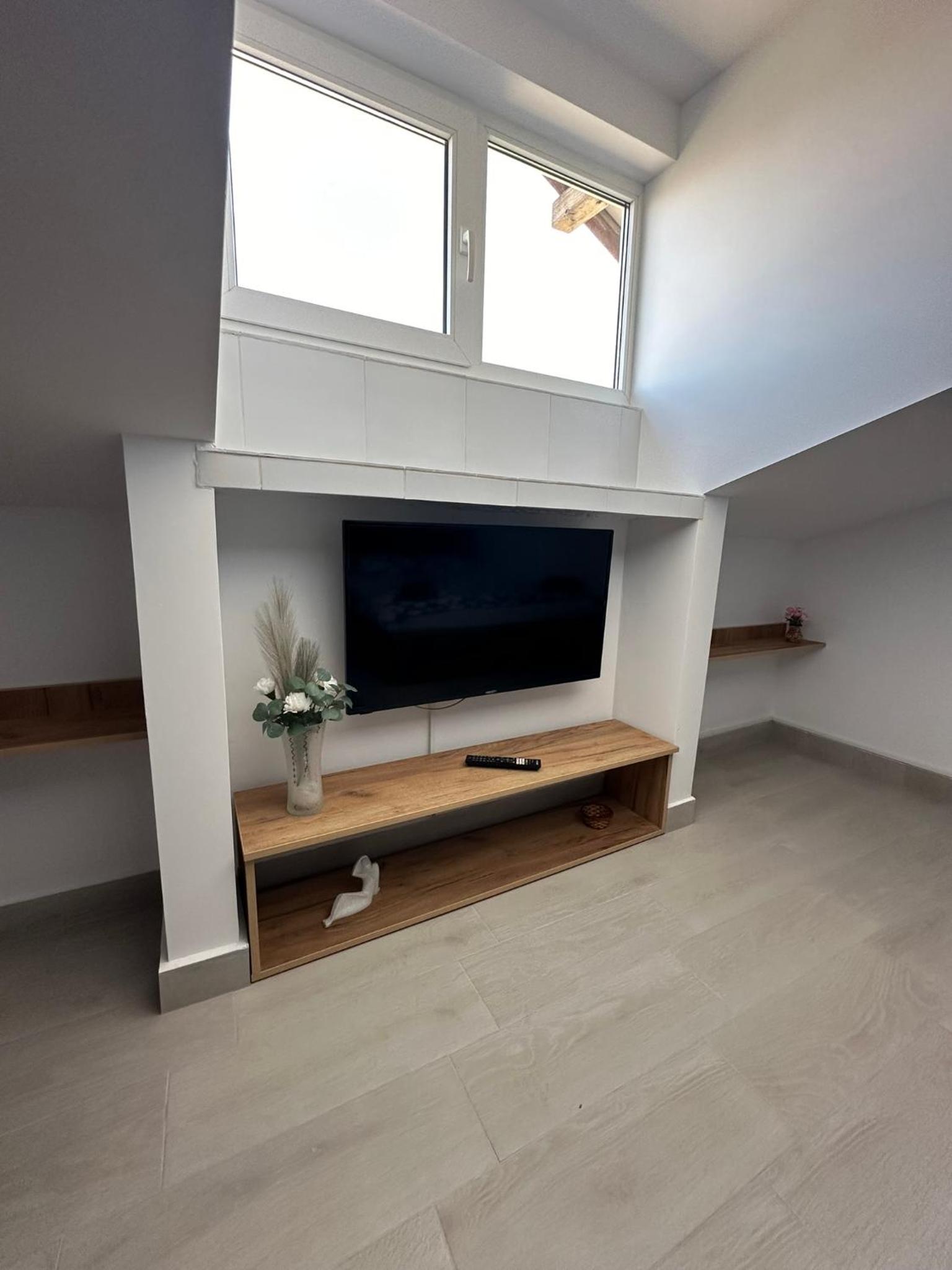 Serenity Apartments and Studios