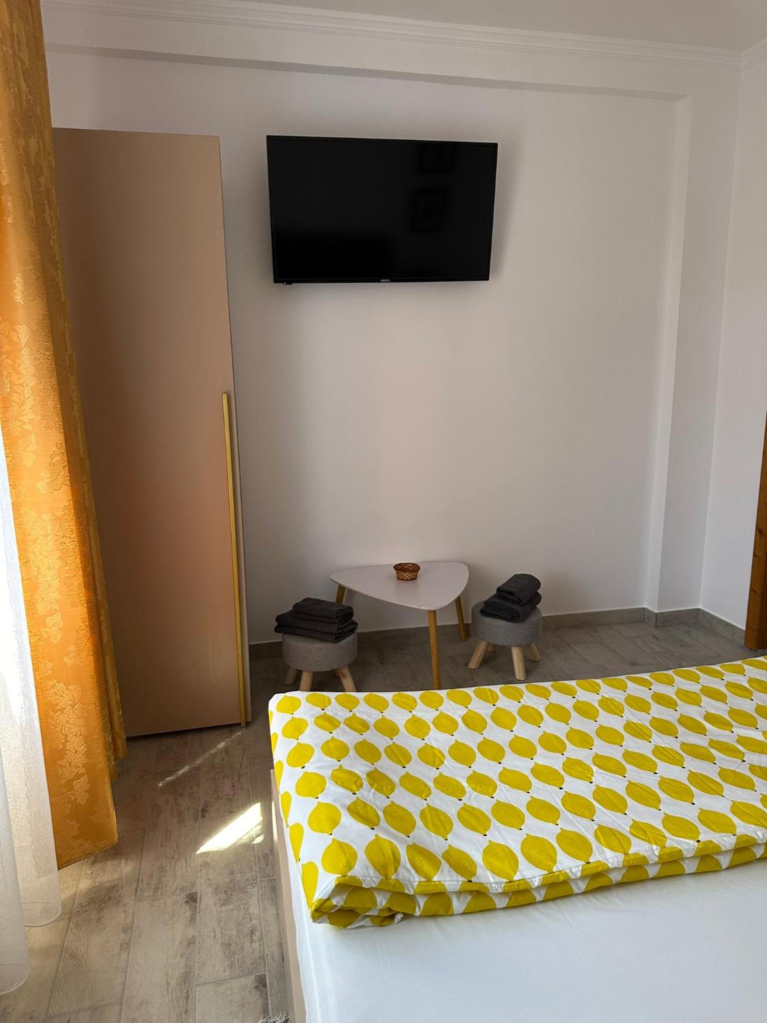Serenity Apartments and Studios