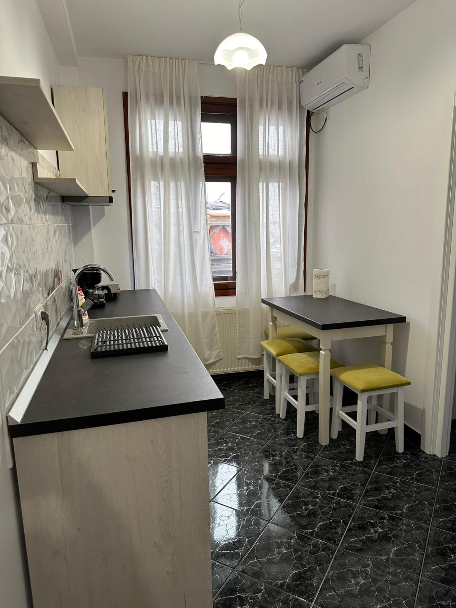 Serenity Apartments and Studios