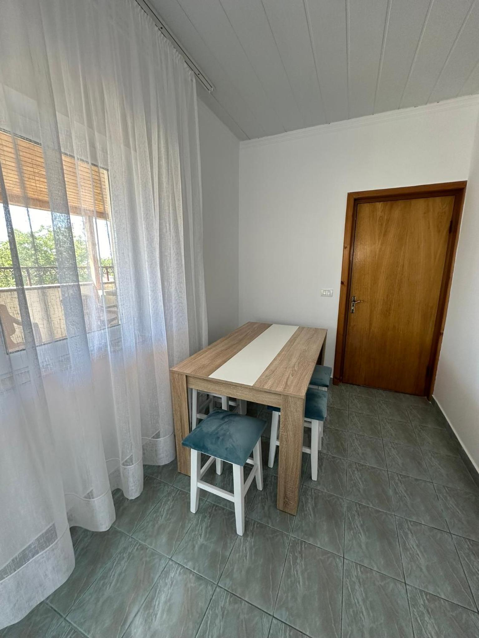 Serenity Apartments and Studios